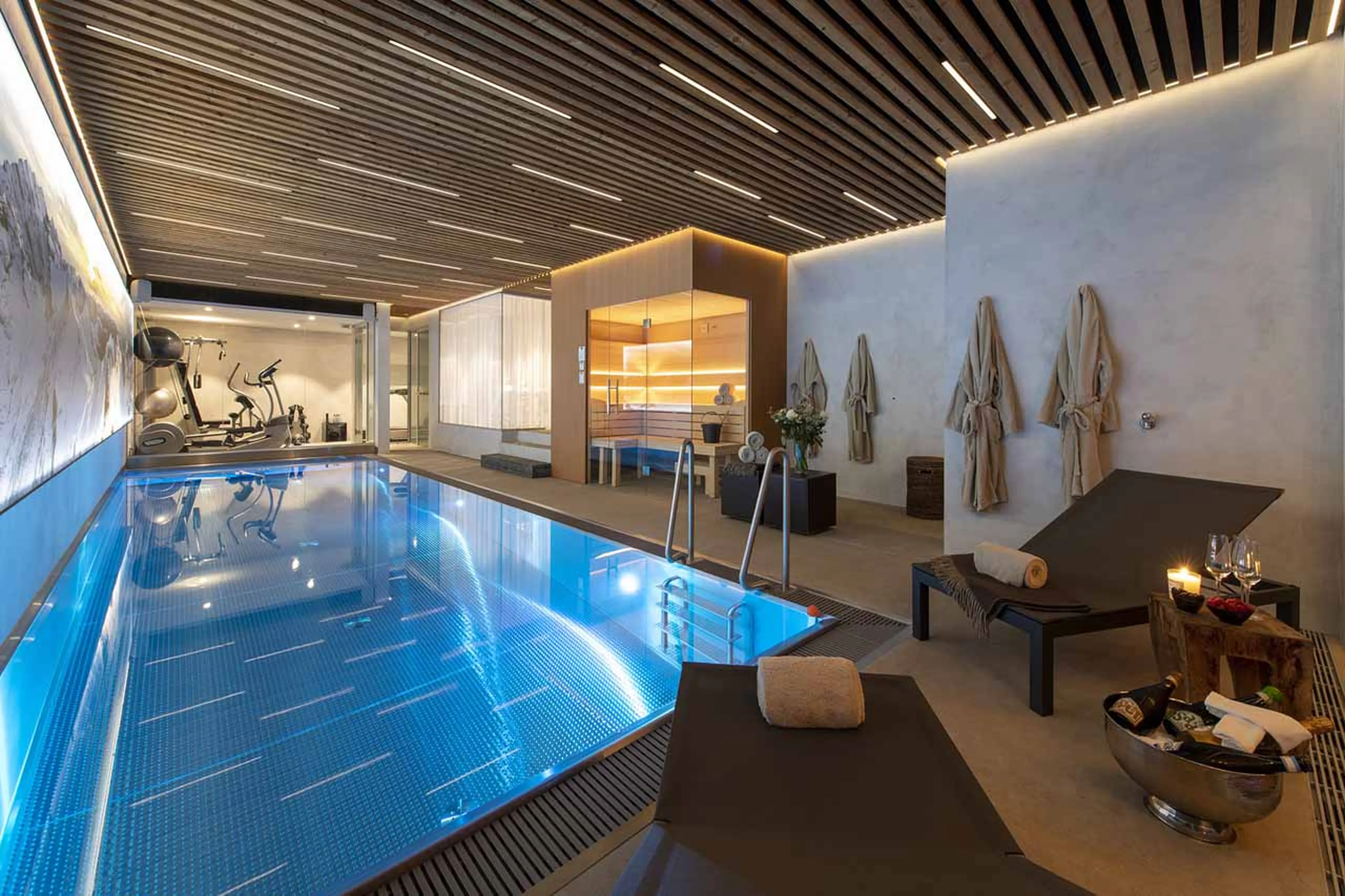 Indoor pool at Chalet Spa in Verbier
