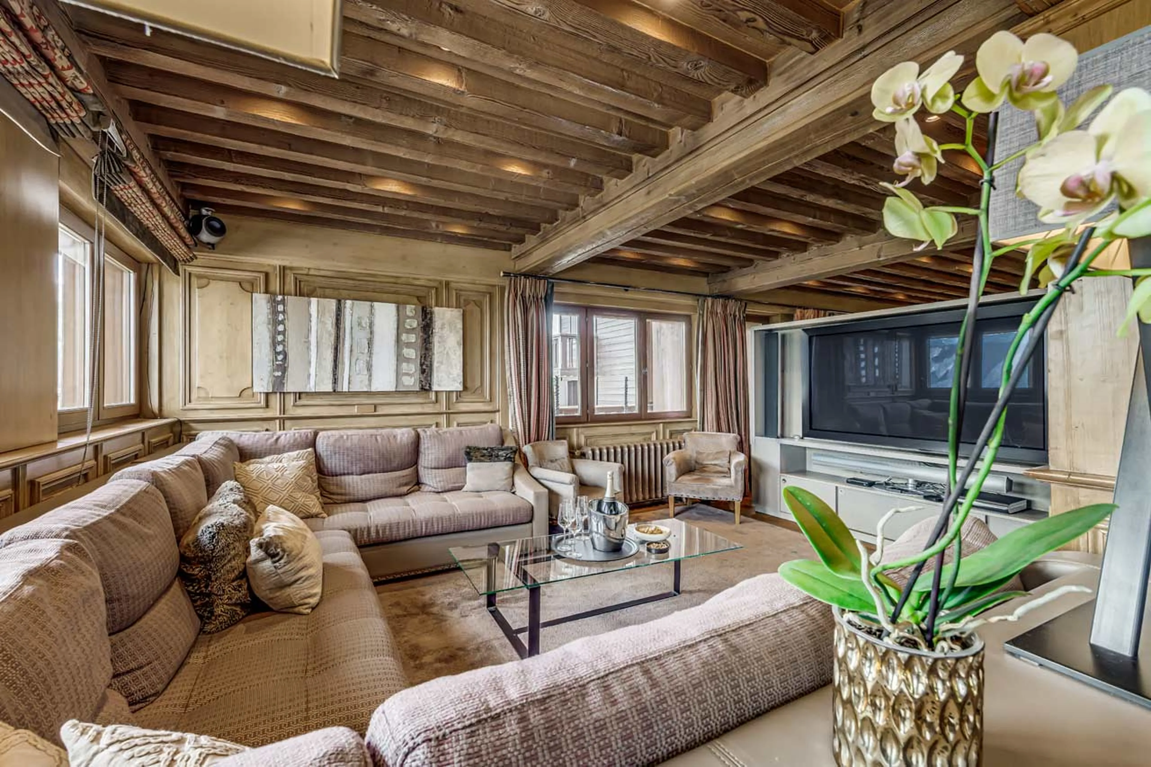 TV in living-area of Chalet St. Christophe in Courchevel 1850