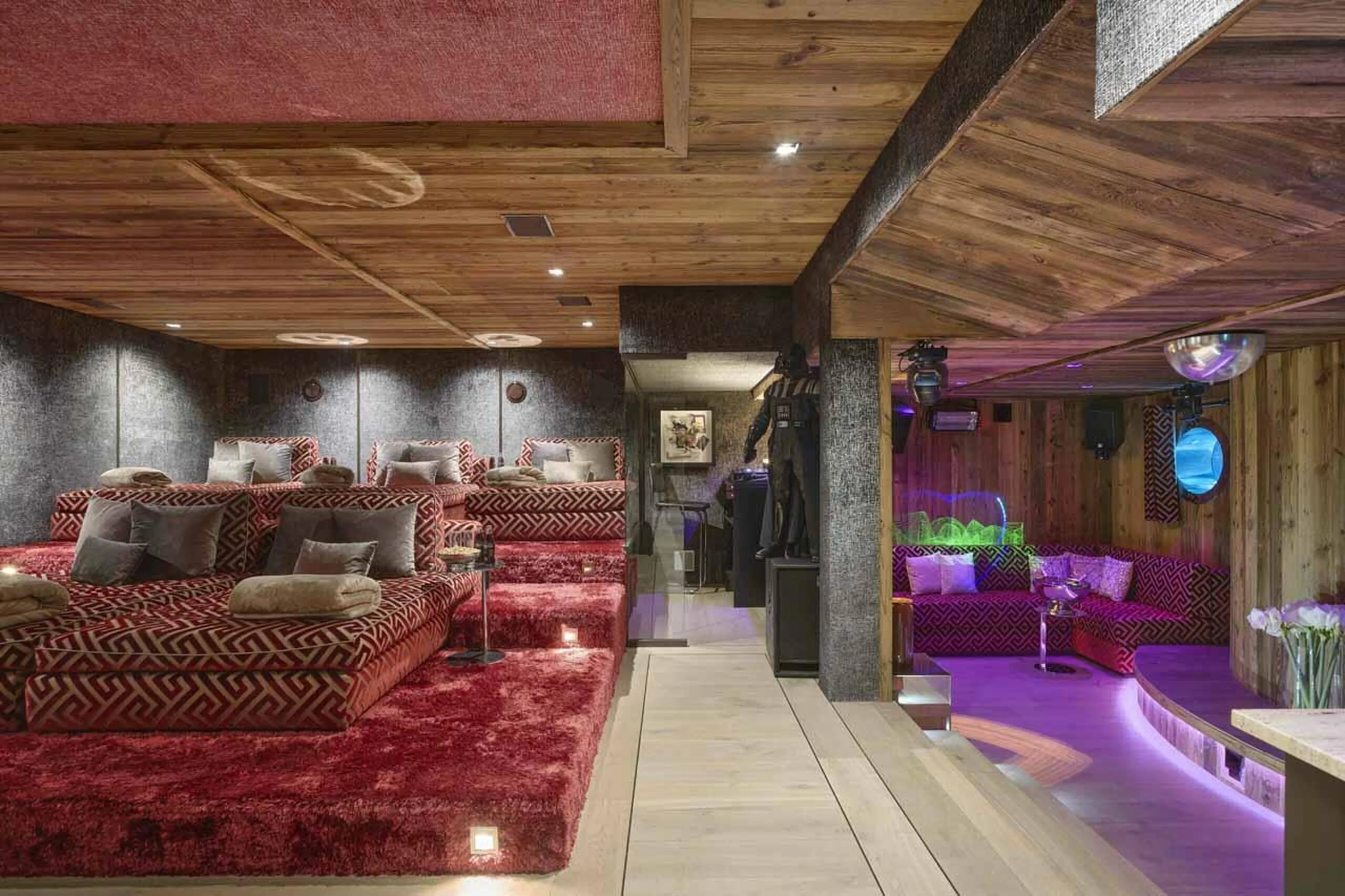 Cinema and dicso at Chalet Sun in Megeve