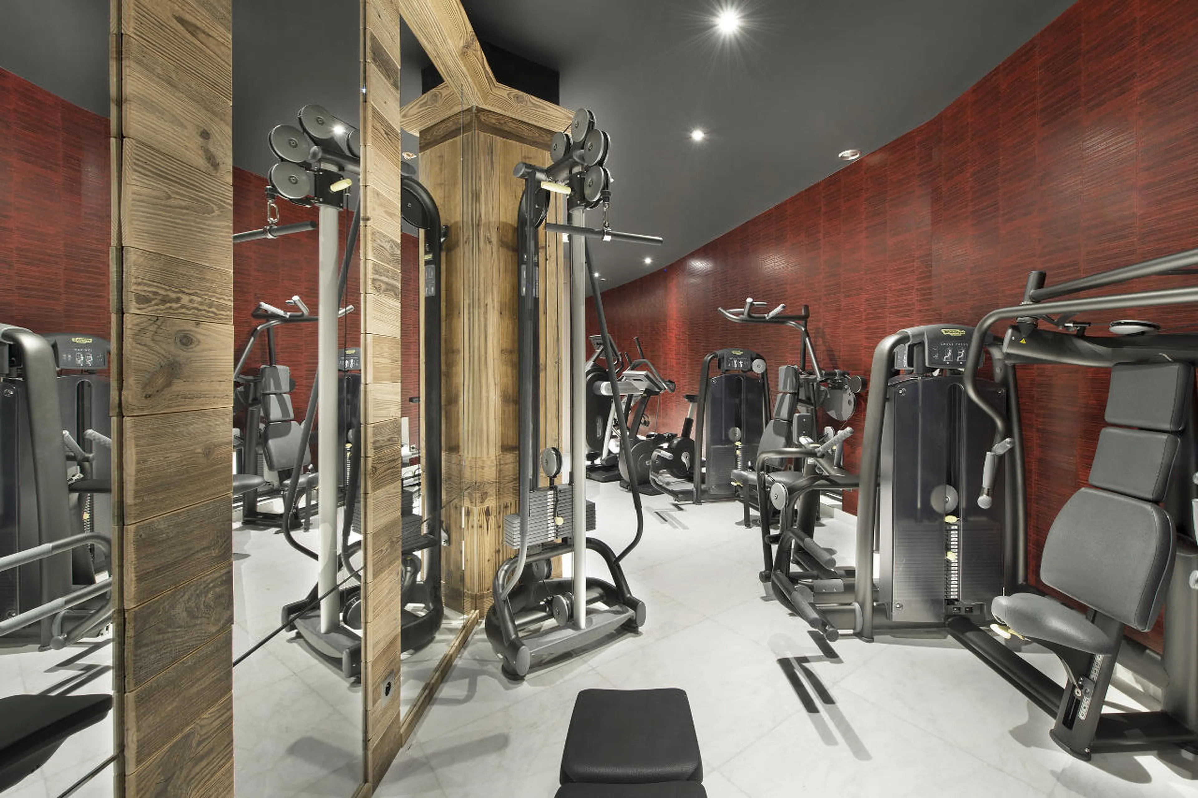 Fitness room with Technogym equipment in Chalet Tahoe in Courchevel 1850