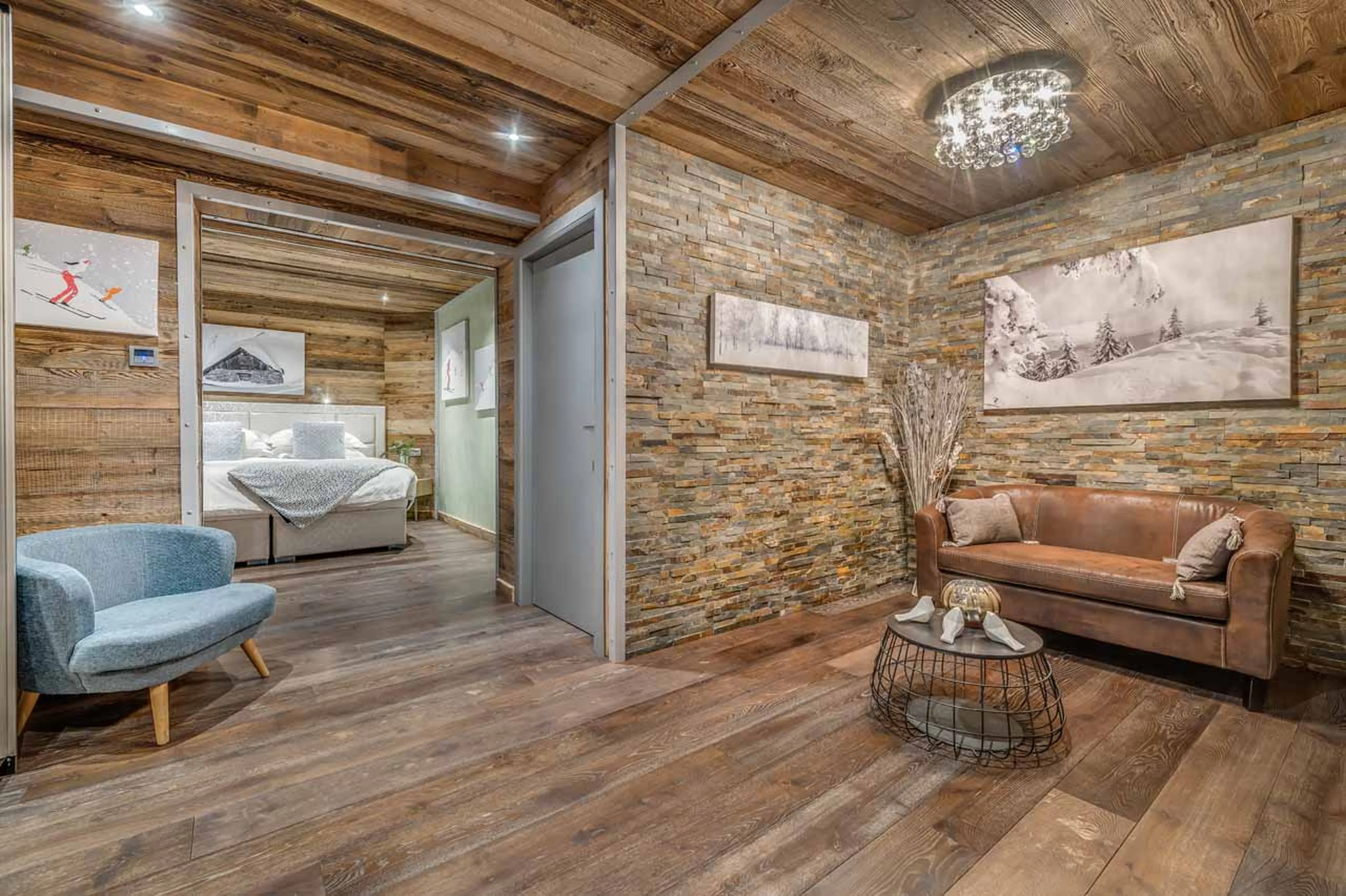 Bedroom lounge area at Chalet Tango in Tignes