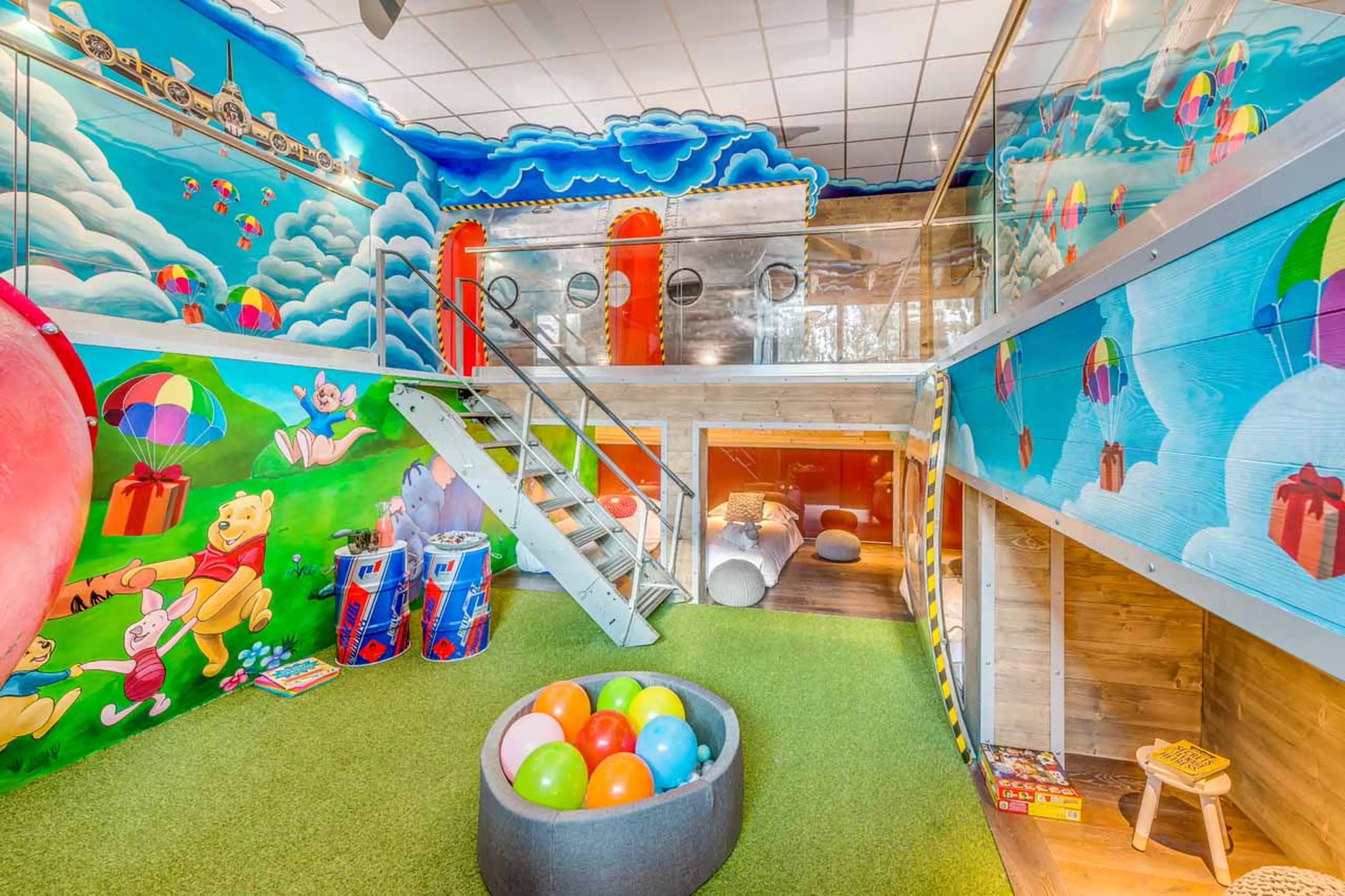 Ballpit in playroom of Chalet Tango in Tignes