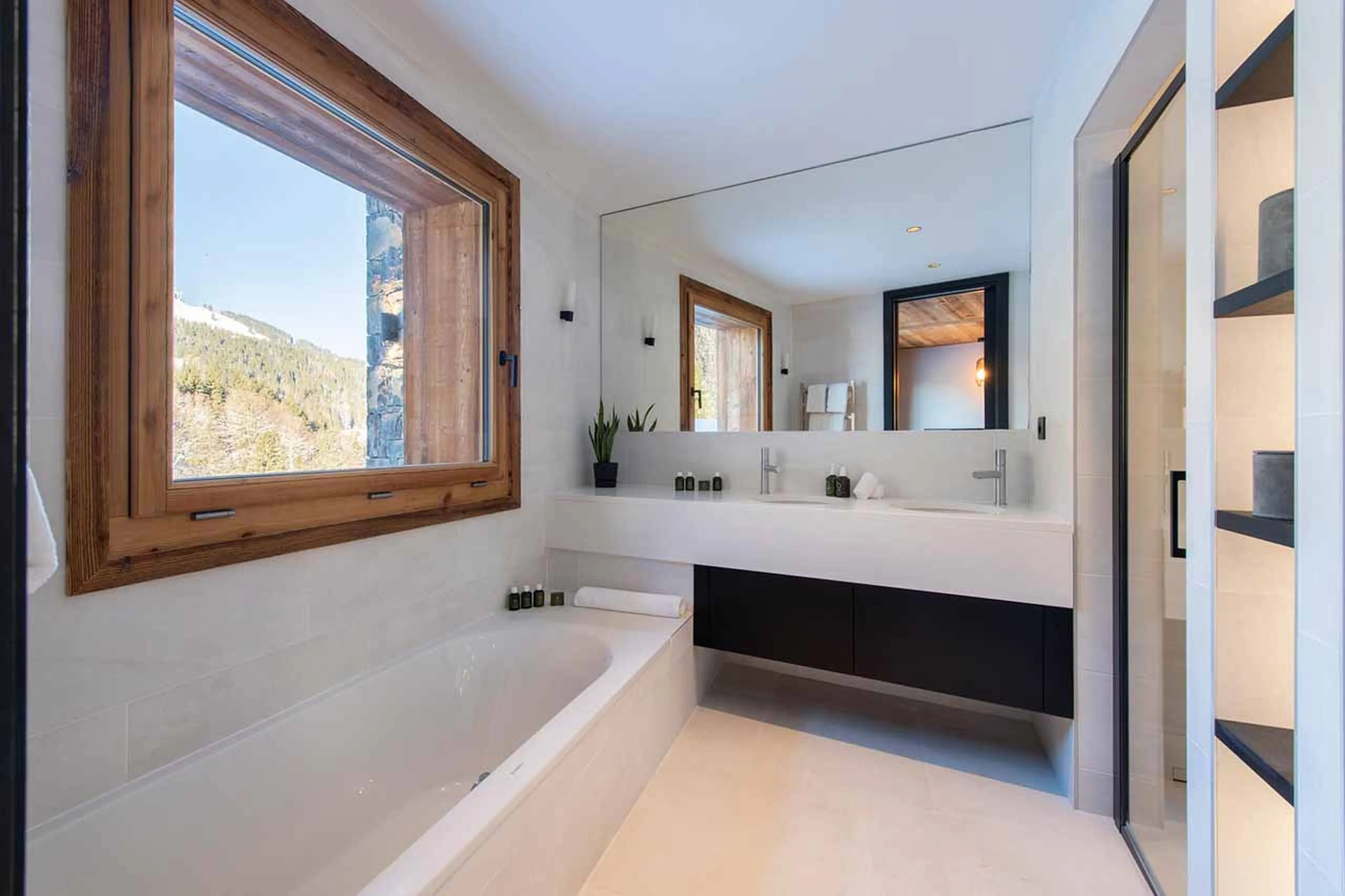 Bathroom at Chalet Tataali in Morzine