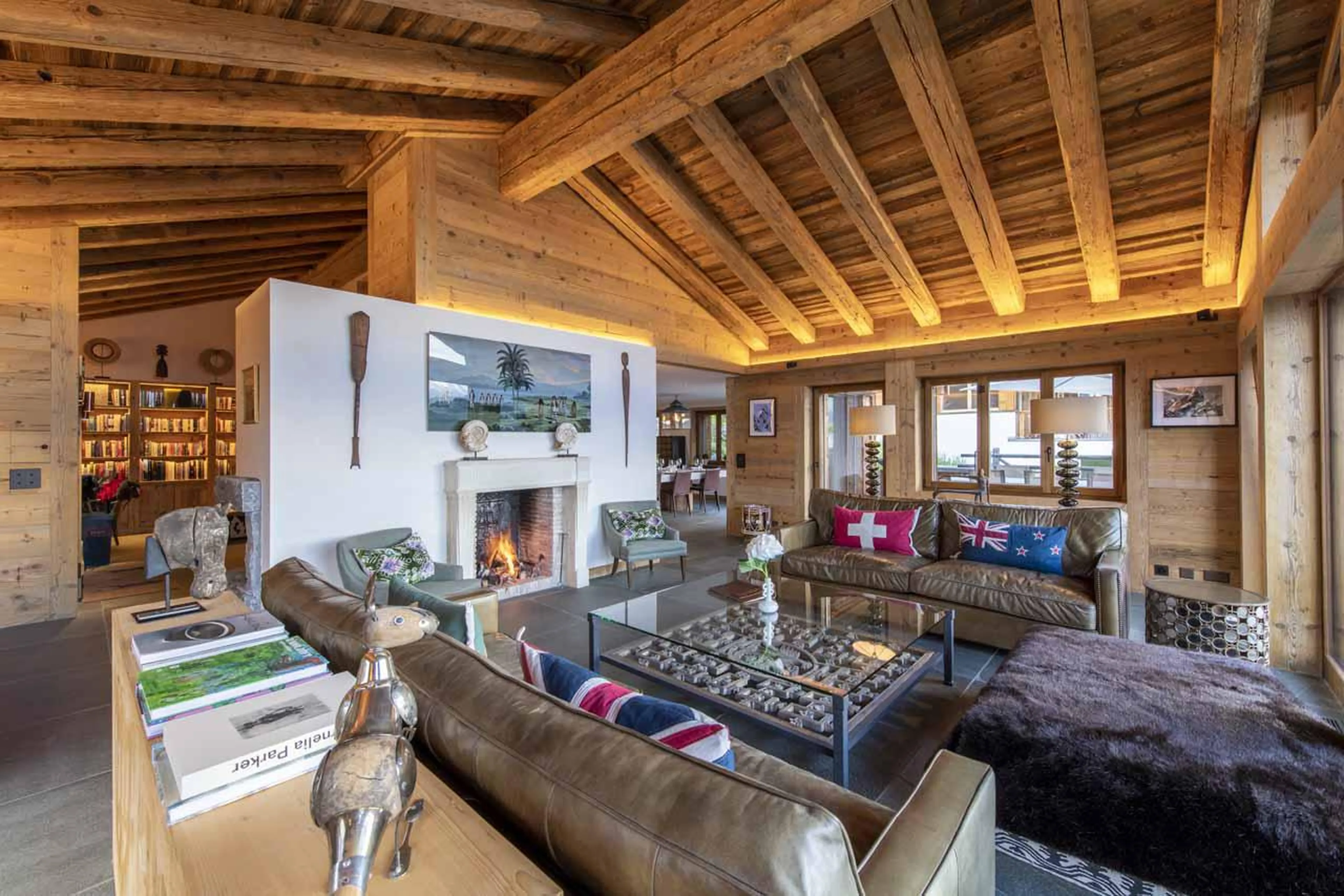 Fireplace in living room at Chalet Teredo in Verbier