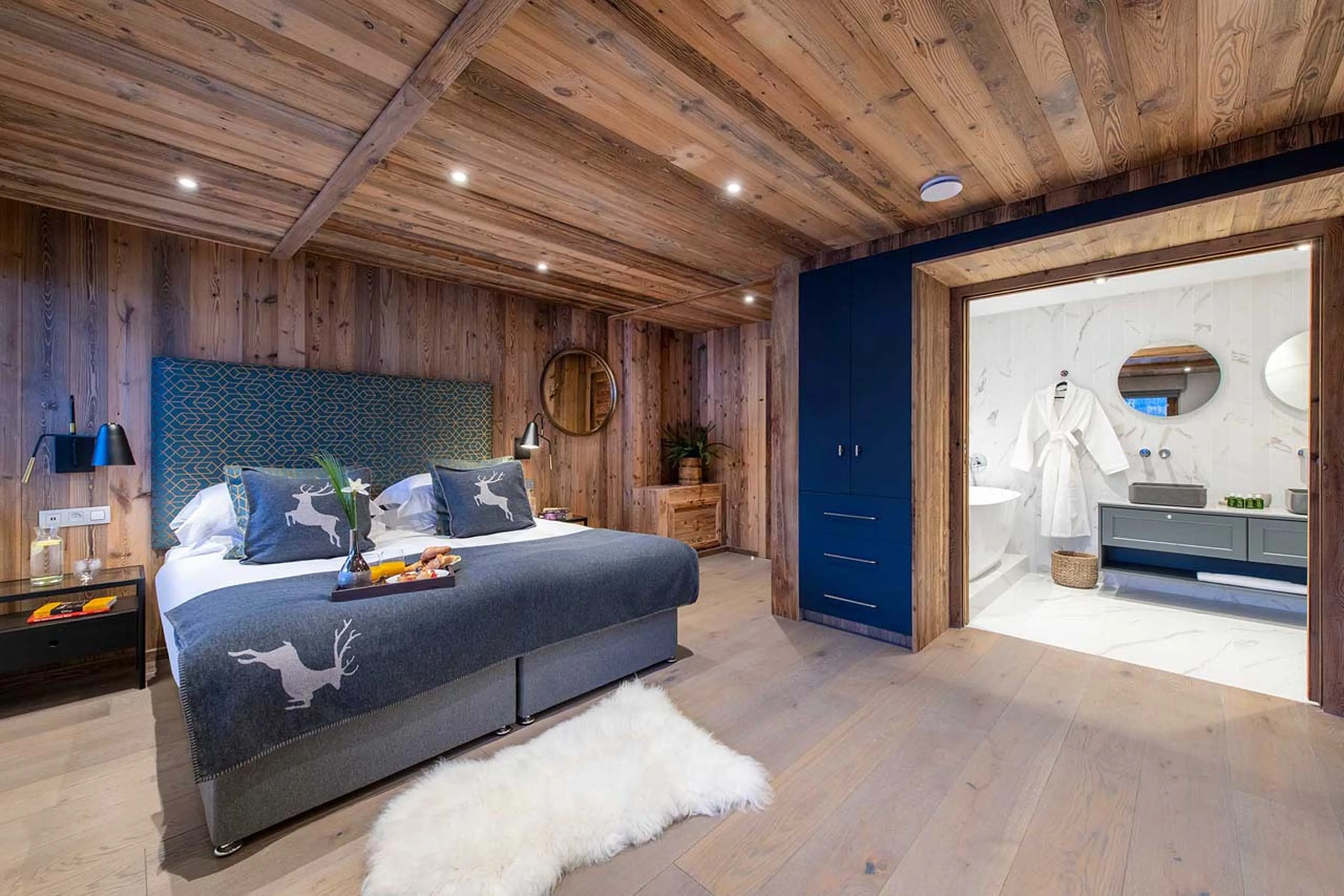 Master suite at Chalet Three Bears in Morzine