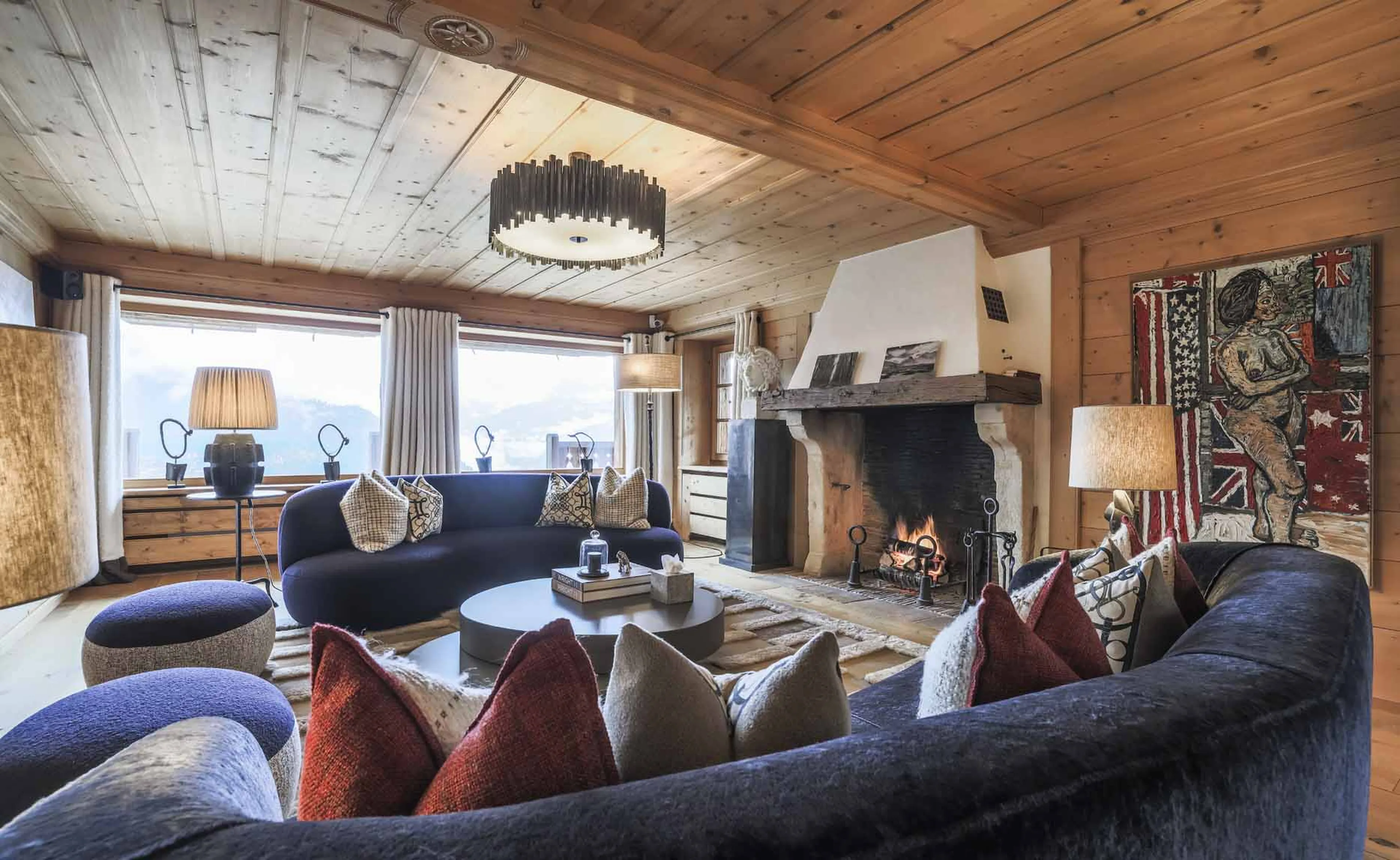 Living area with sofas at Chalet Tigre in Verbier