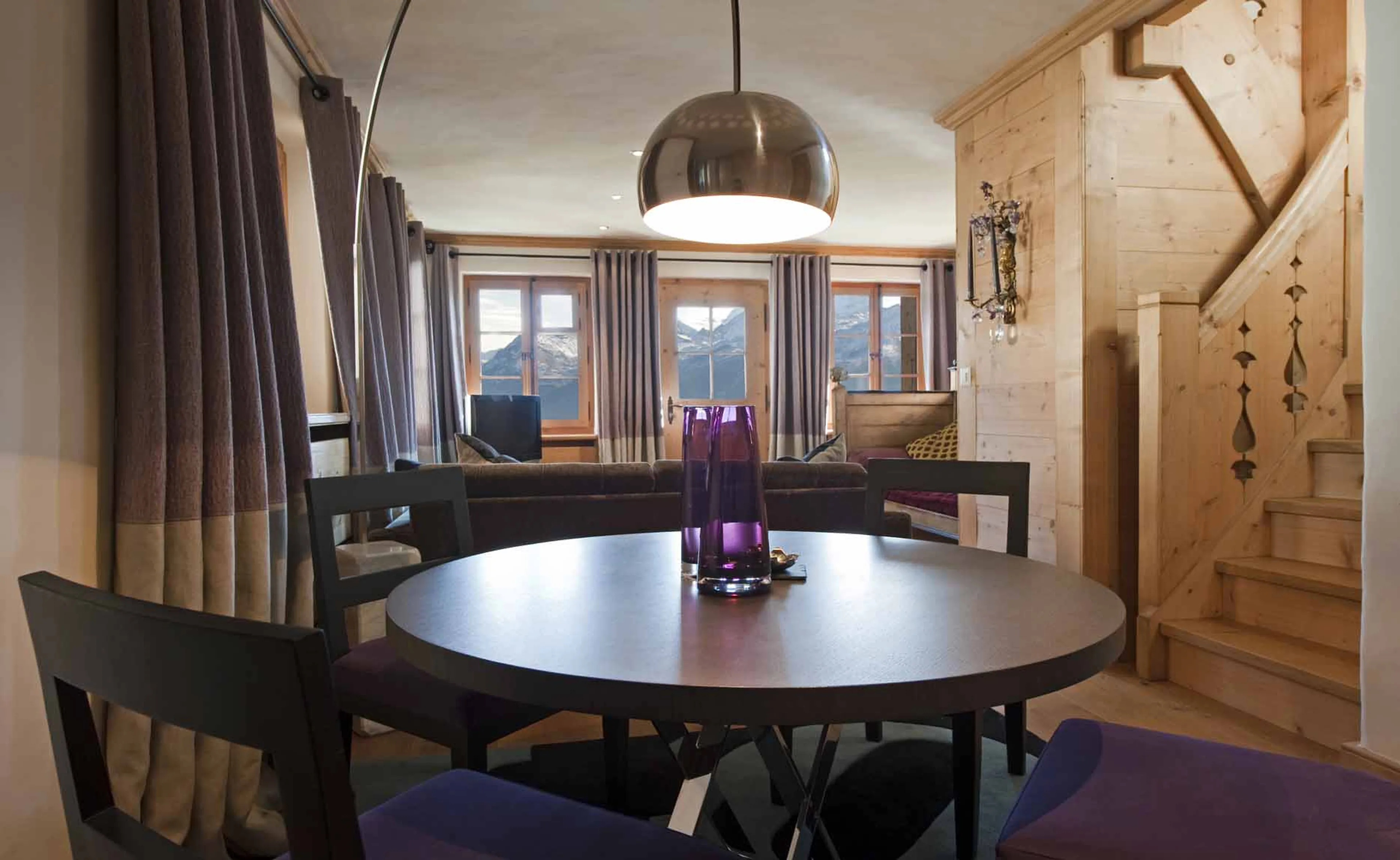 Mazot dining area at Chalet Tigre in Verbier