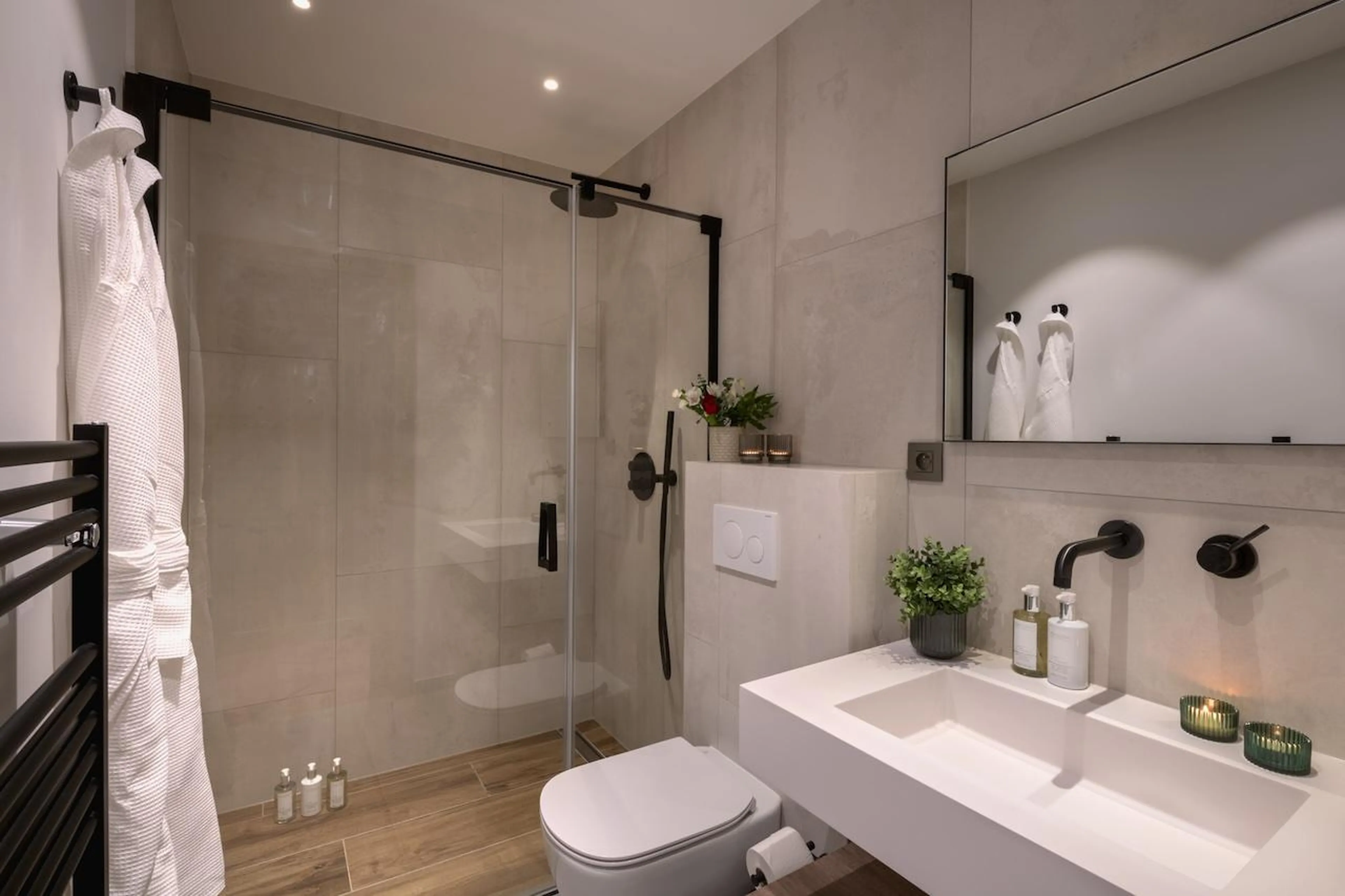 En-suite shower room at Chalet Tosca in Les Gets