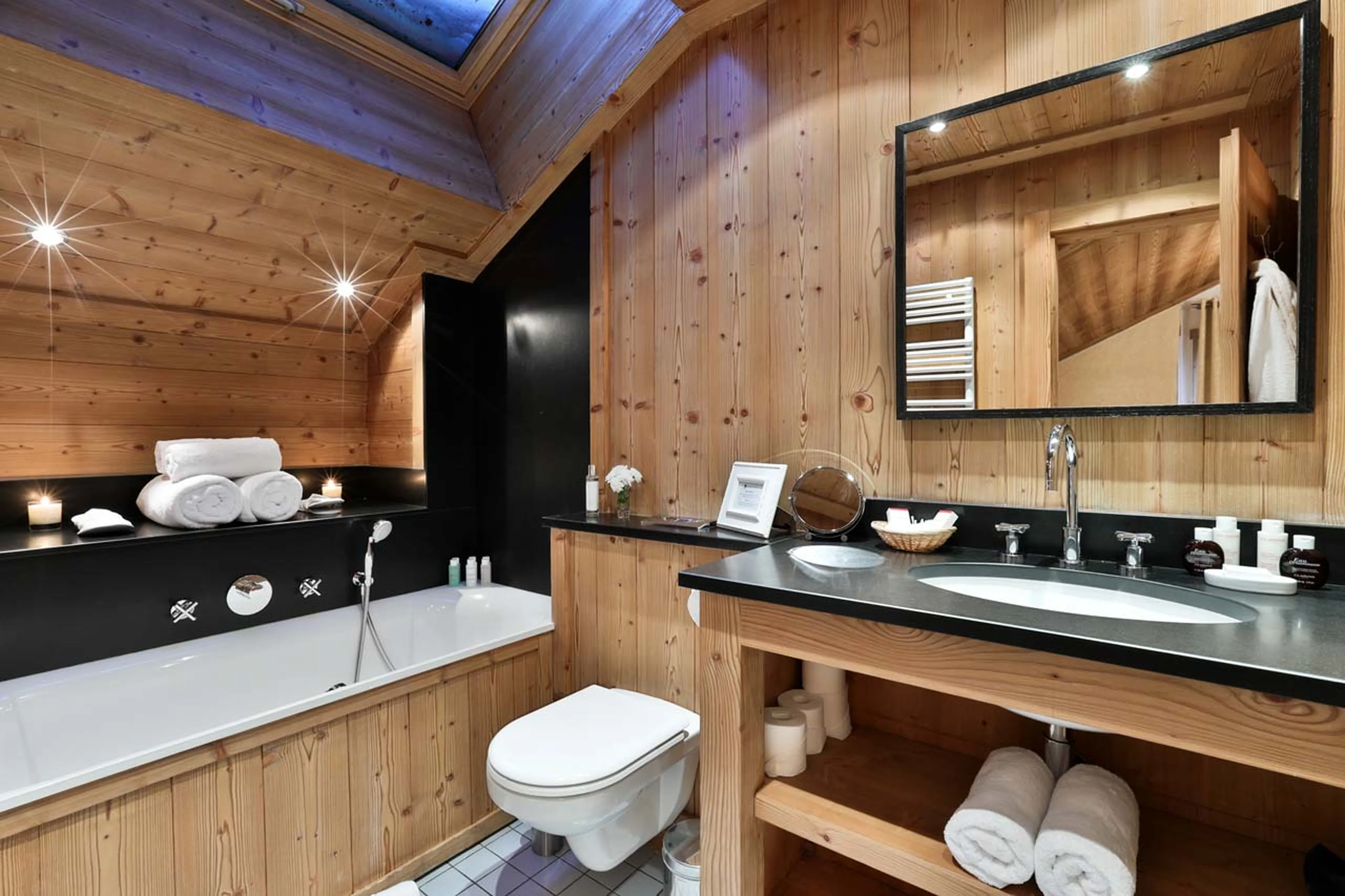 Bathroom two at Chalet Trois Ours in Meribel