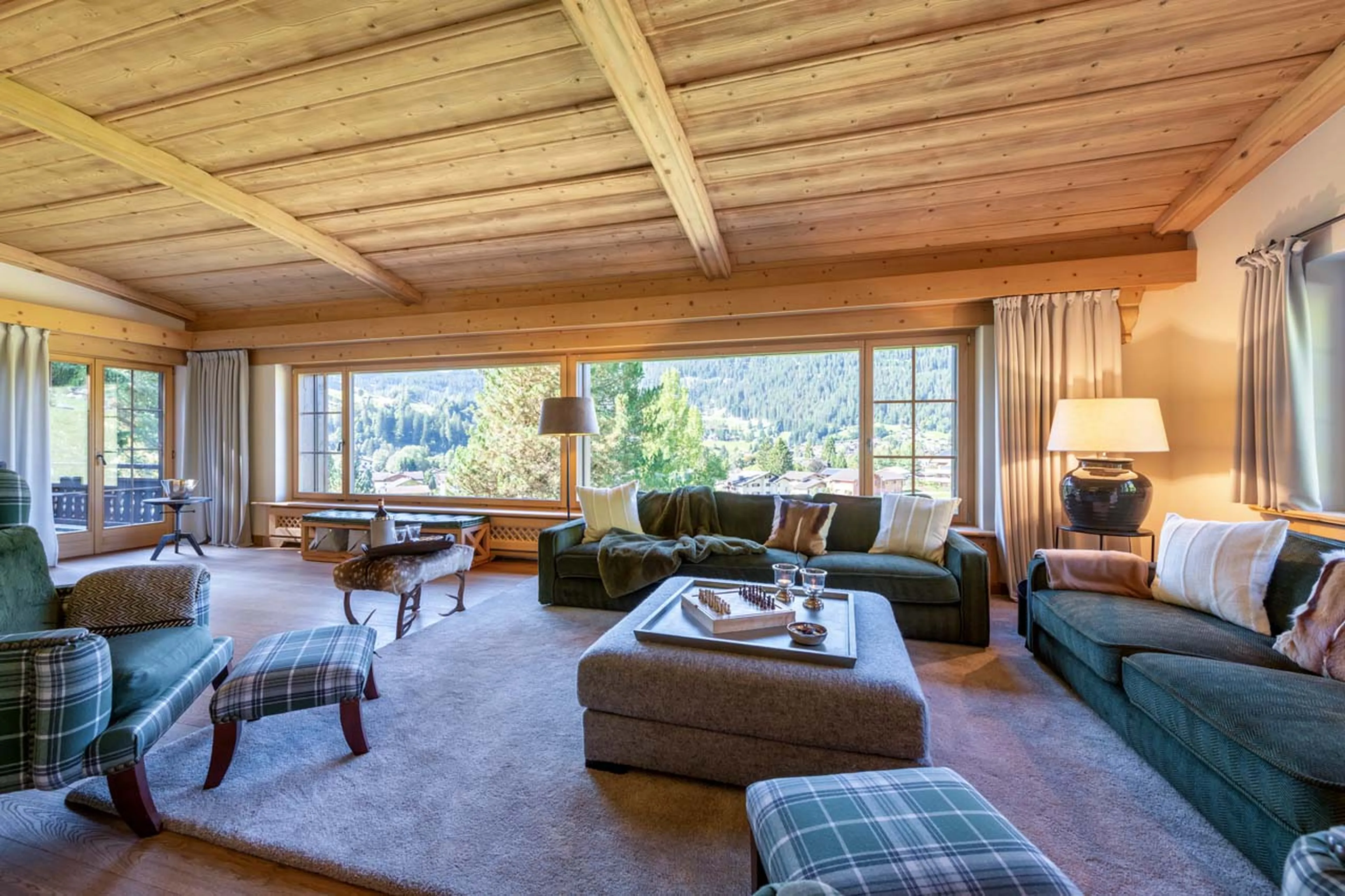 Light and spacious living area at Chalet Tschuetta in Klosters