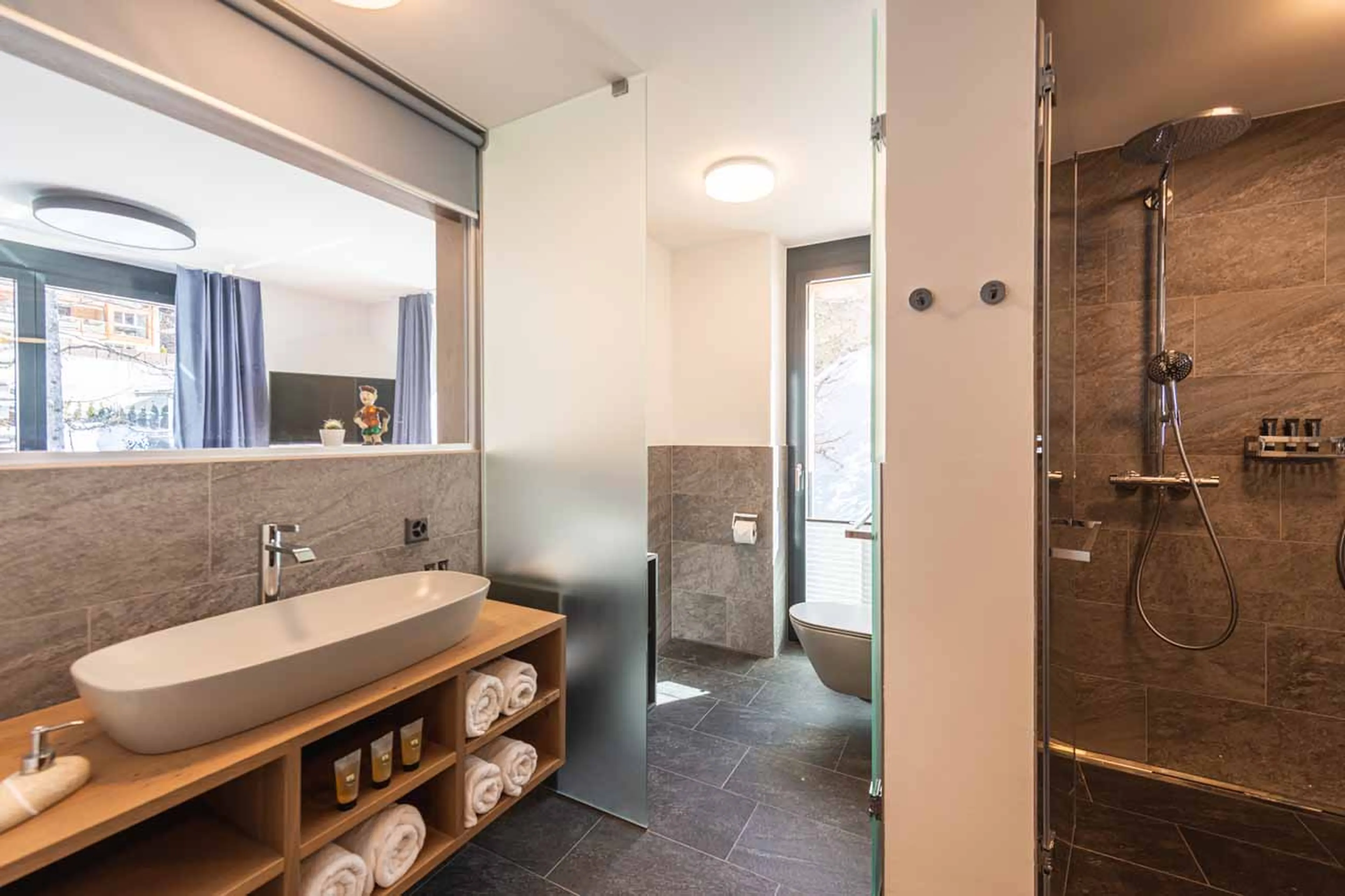 Shower room at Chalet Tuftra in Findelbach