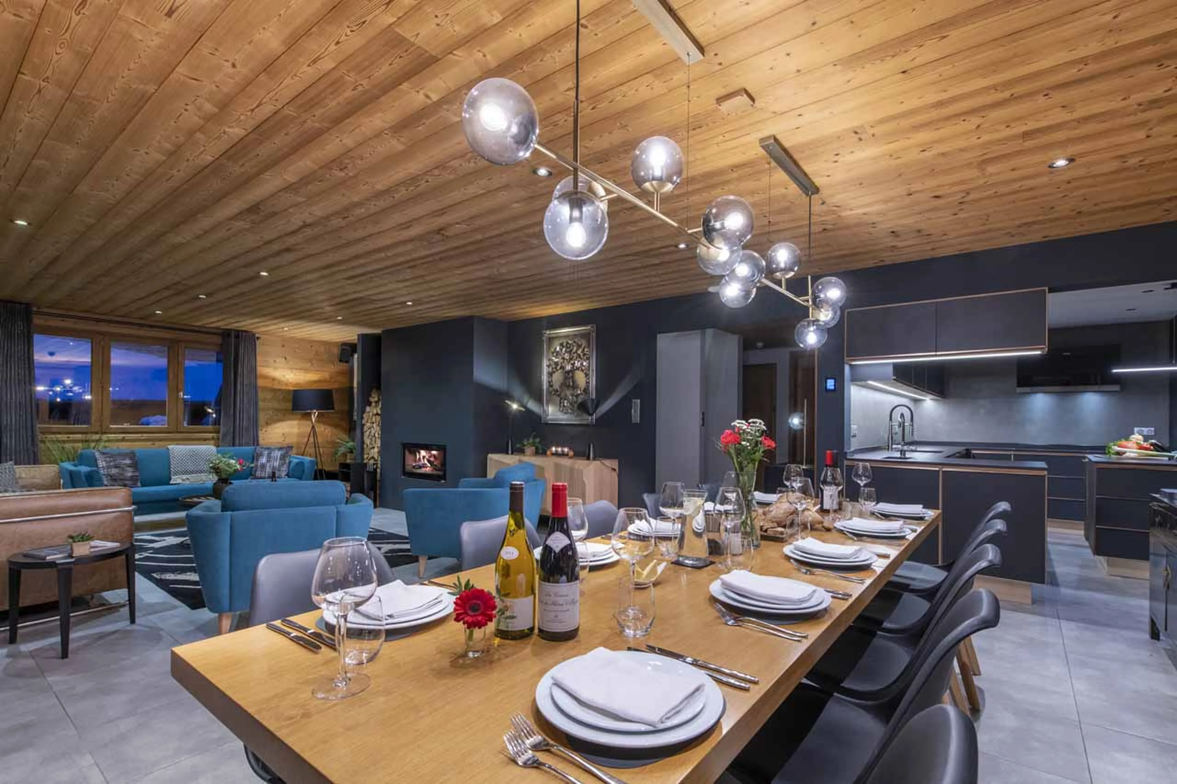 Spacious dining area at Chalet Twenty26 in Morzine