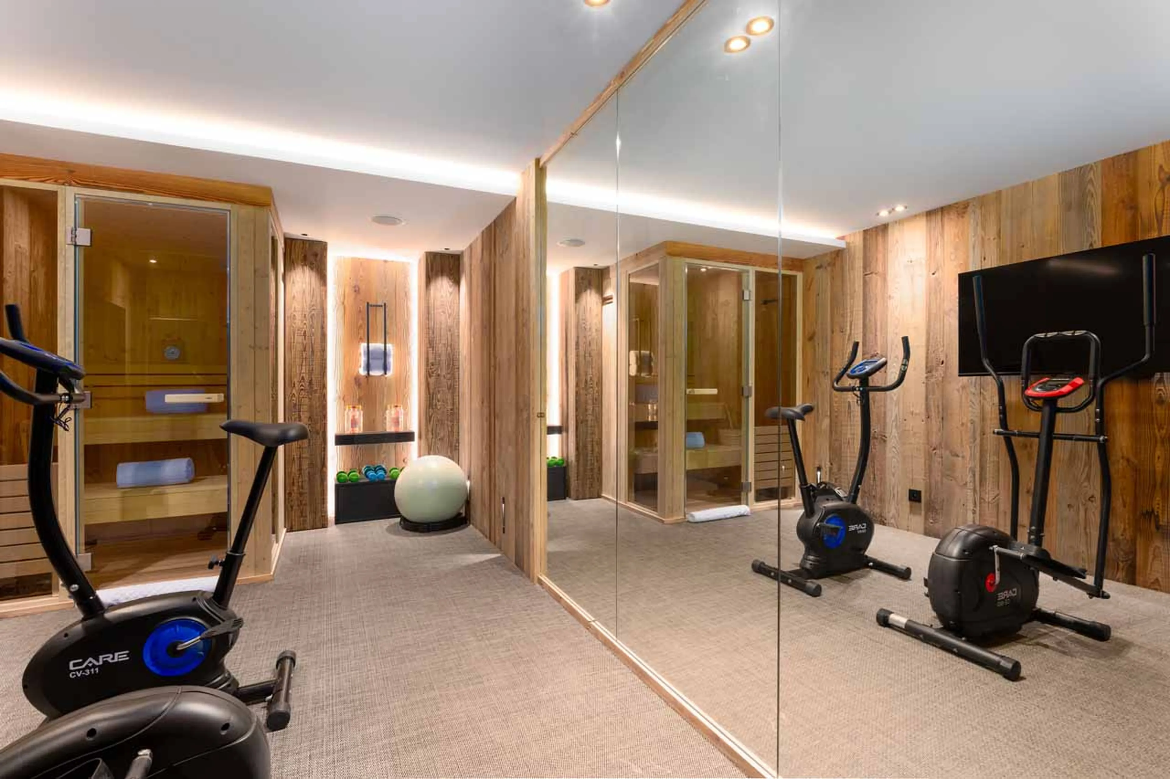 Gym at Chalet Ursus in Courchevel 1650