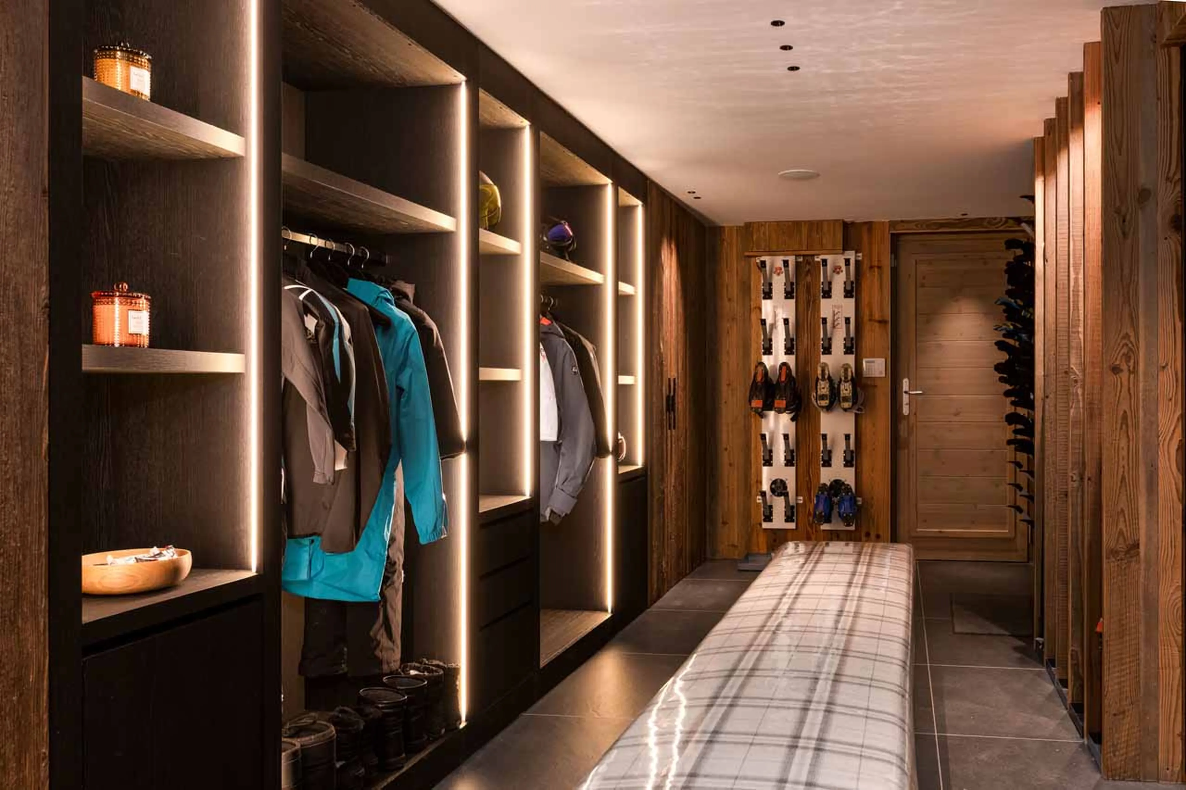 Ski room at Chalet Ursus in Courchevel 1650