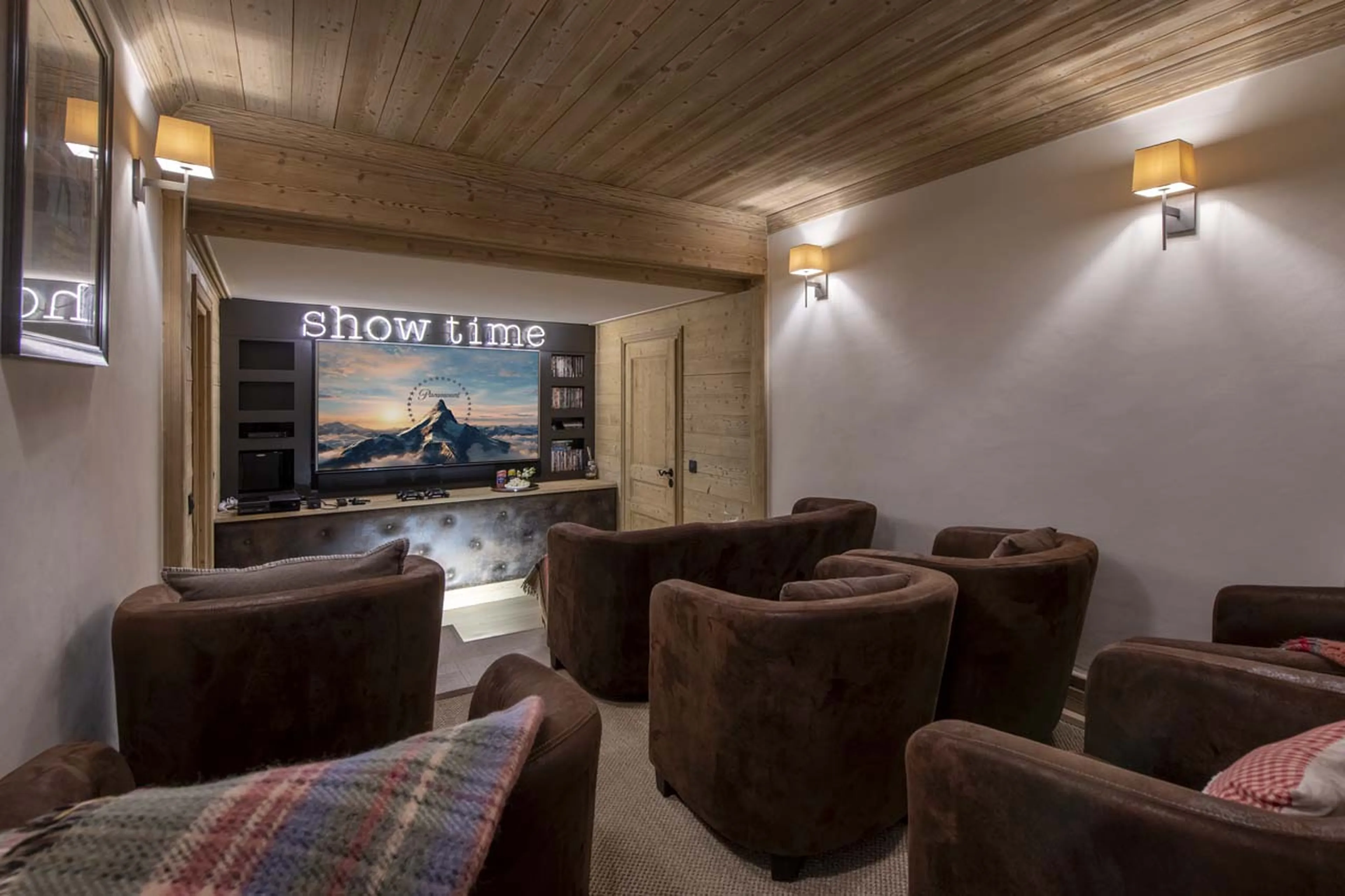 Cinema room at Chalet Valentine in Meribel