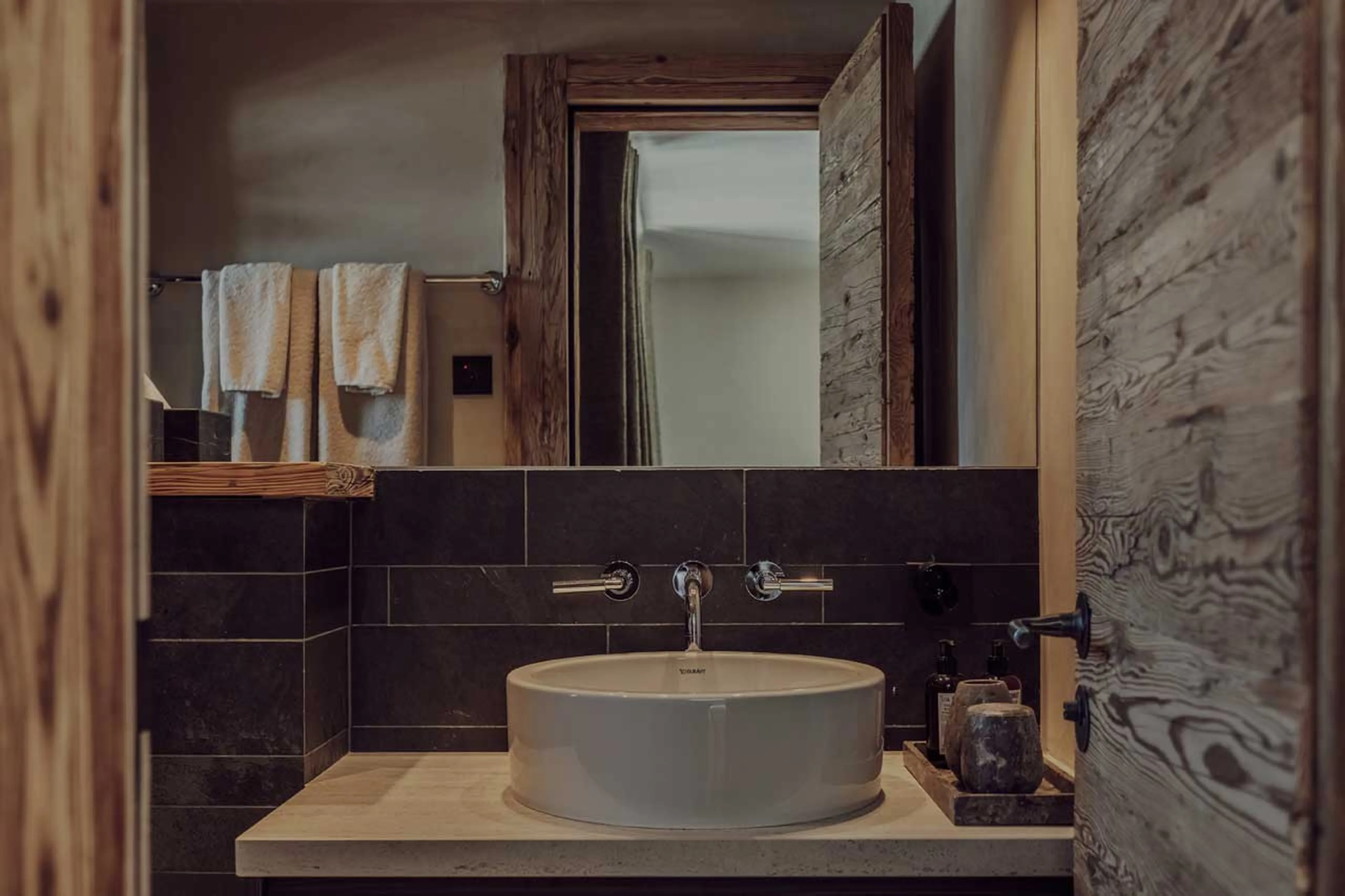 Bedroom 2 en-suite at Vallon D'Arbi in Verbier