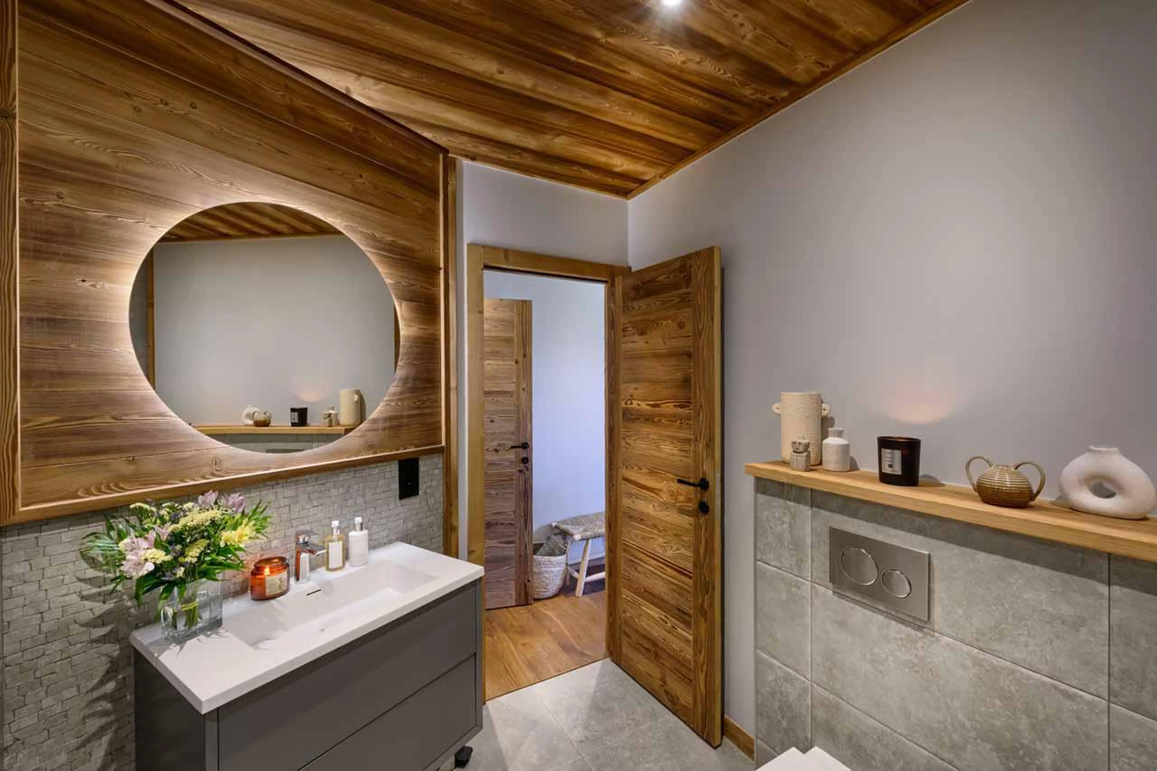 Bathroom two at Chalet Xanadu in Morzine