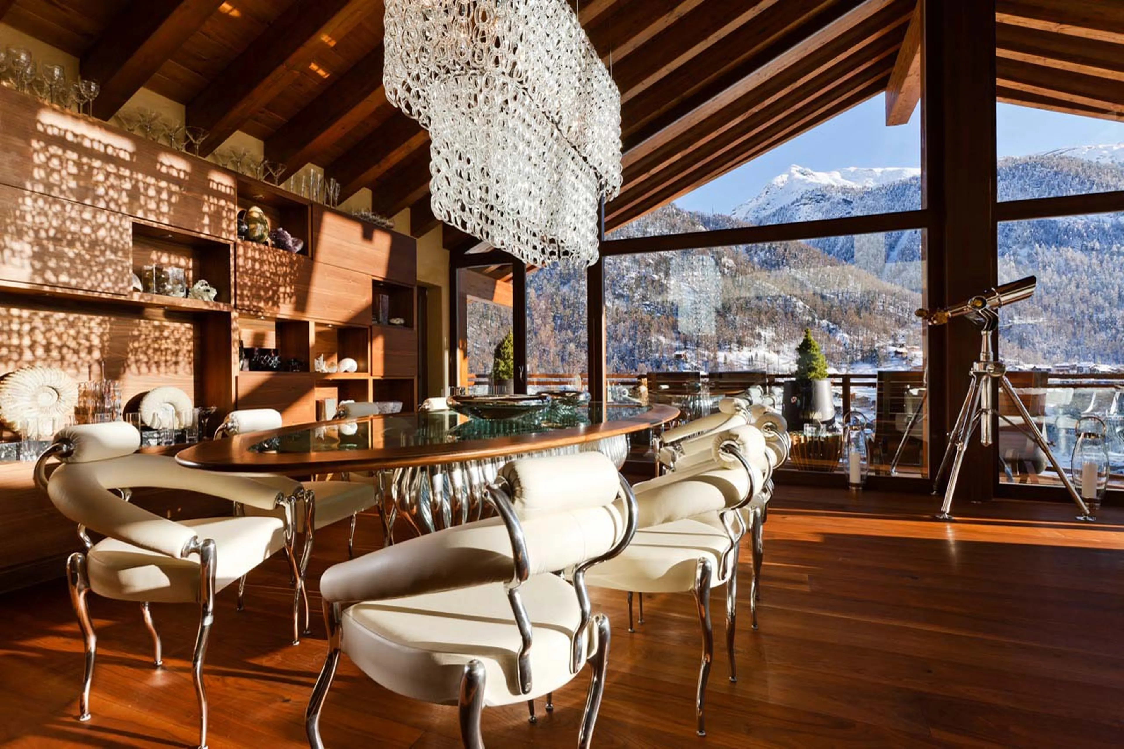Dining room of Chalet Zermatt Peak in Zermatt