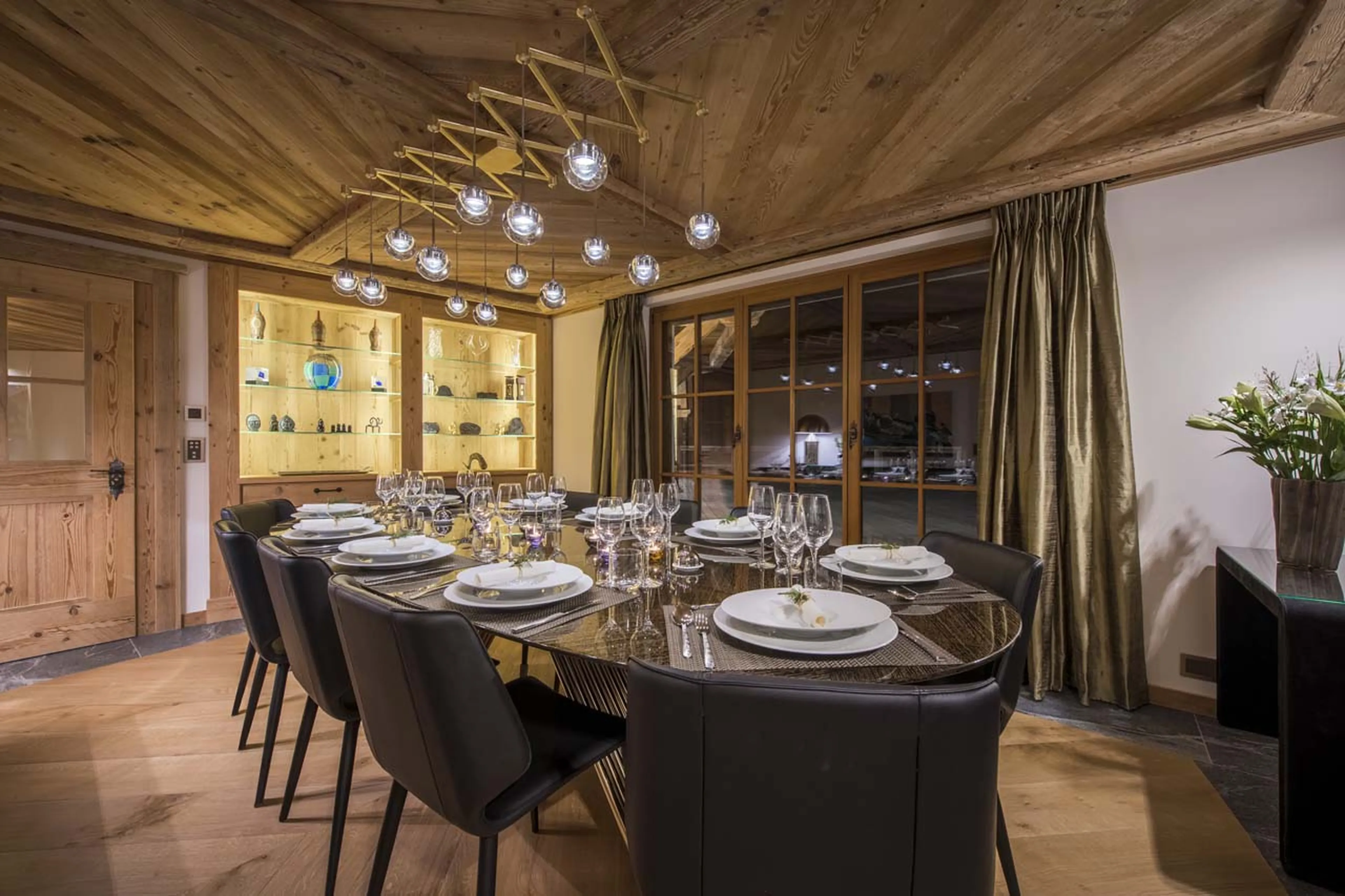 Sophisticated dining setting at Chesa El Toula in St Moritz
