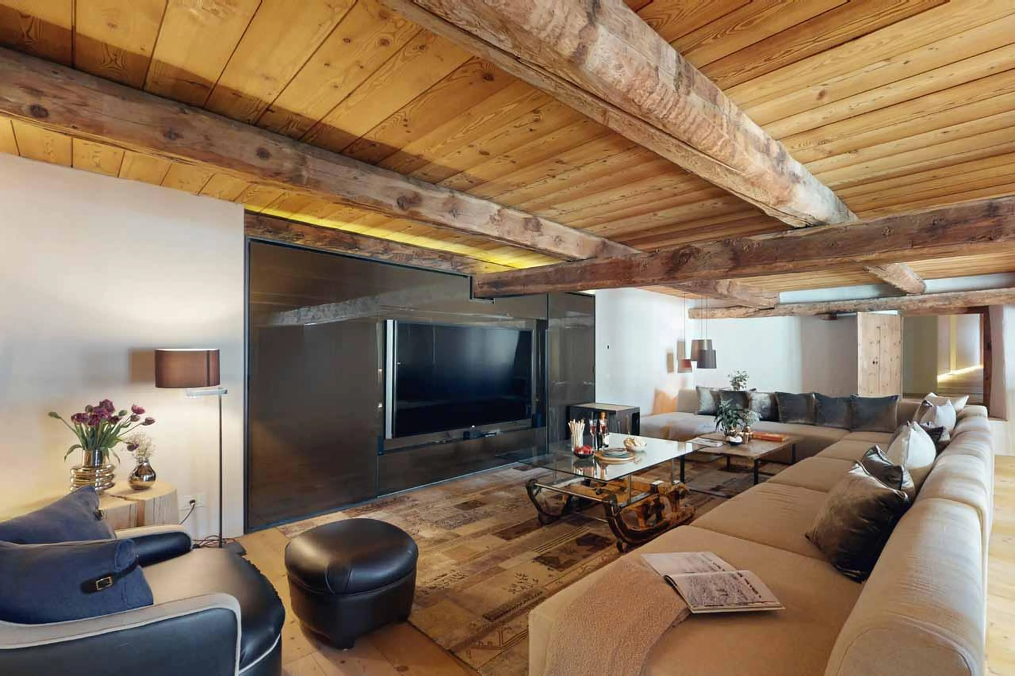 Mezzanine lounge at Chesa Laret in St Moritz