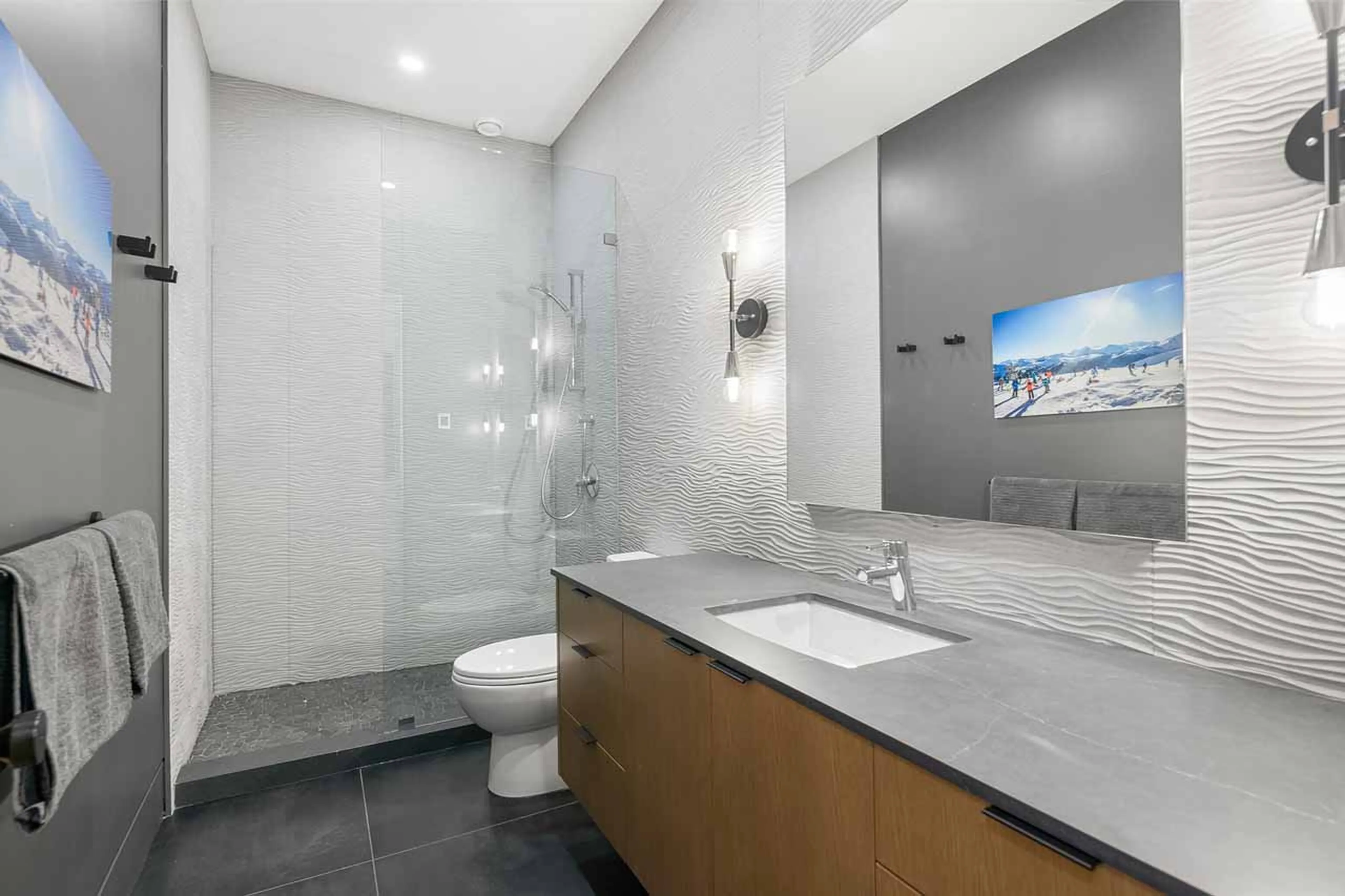 Bedroom 4 en-suite at Cypress Sky Retreat in Whistler