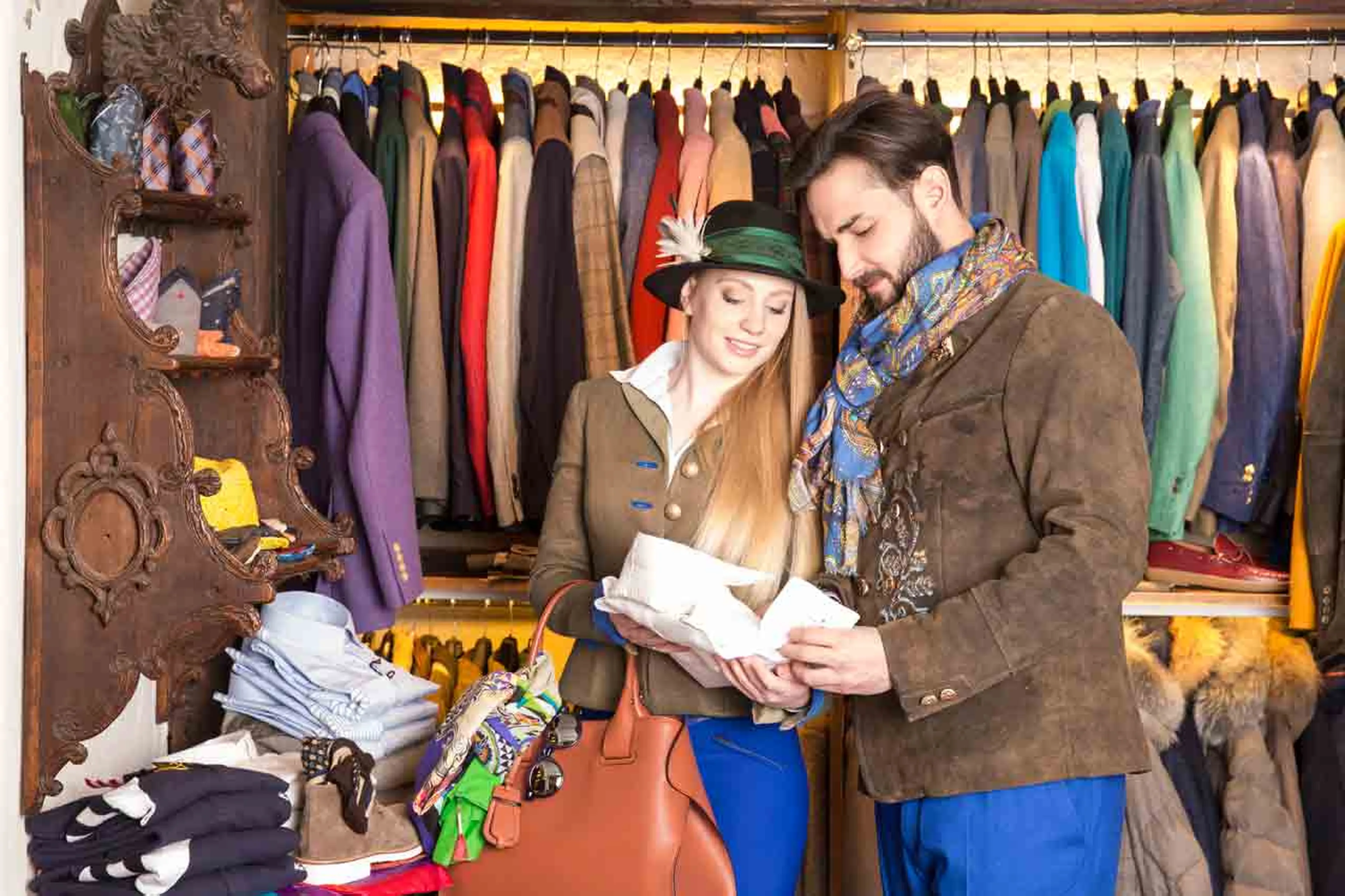Gstaad shops at night
