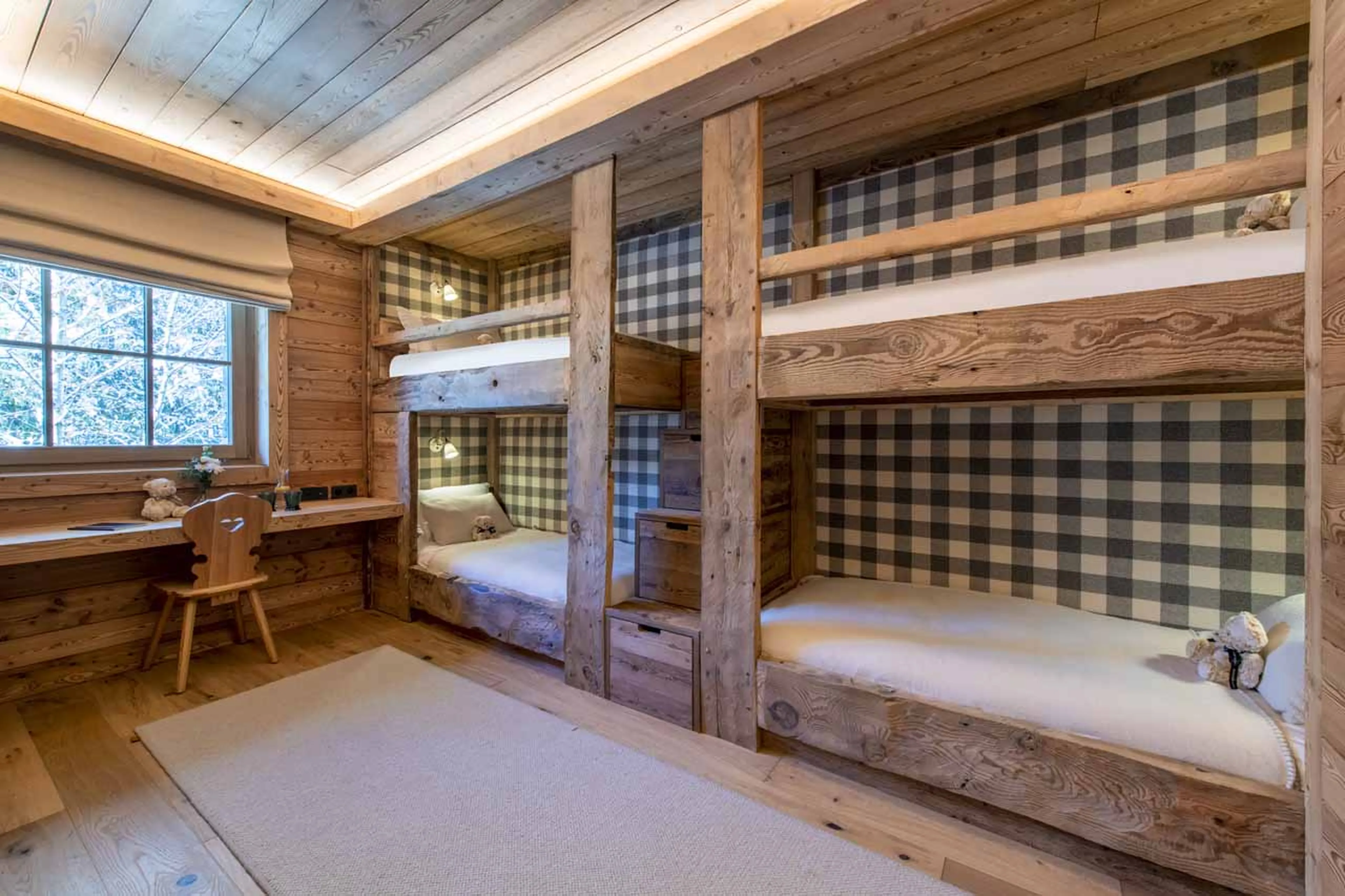 Bunk room at Chalet Domaine de l'Orme in Meribel