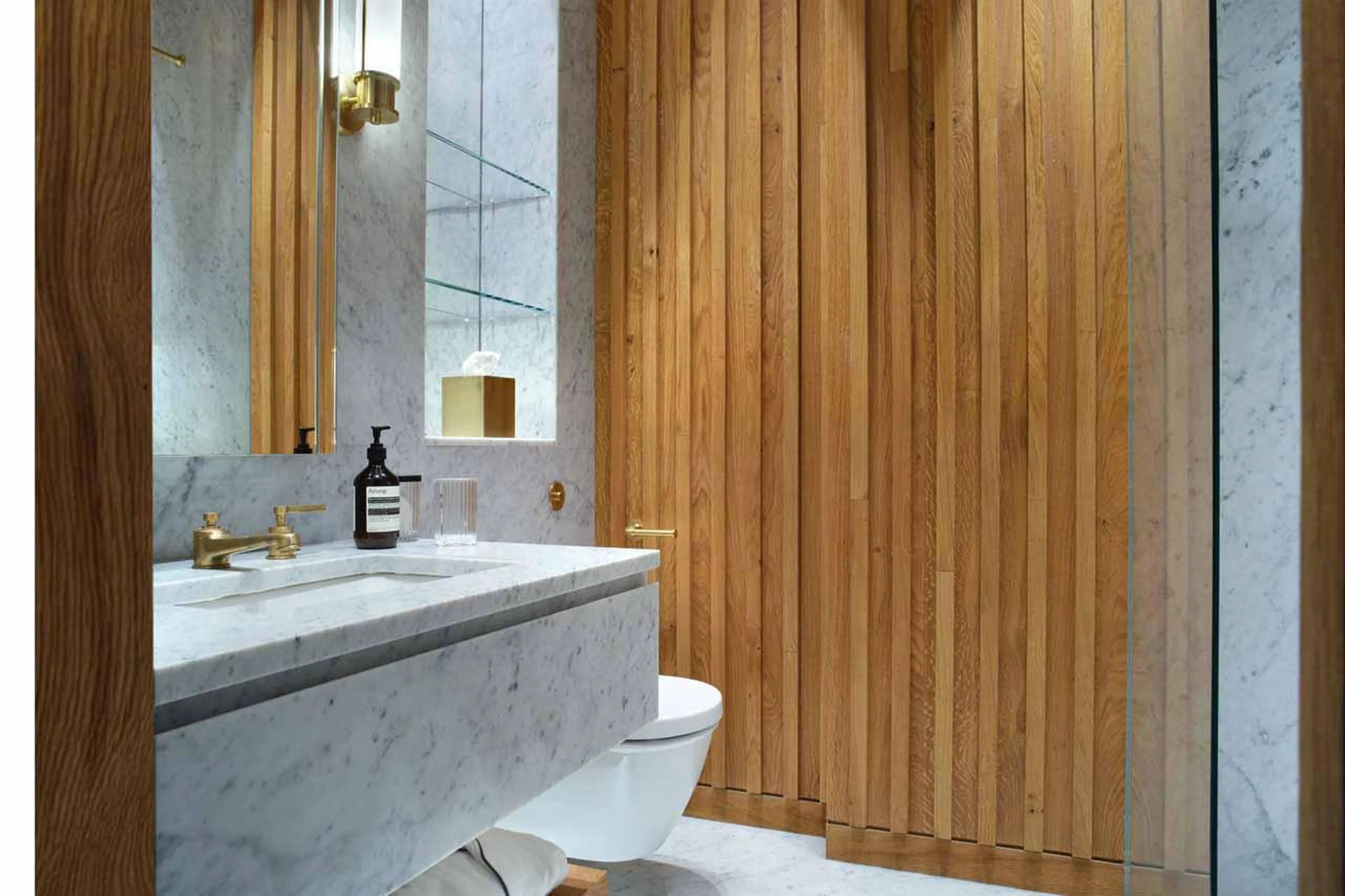 Shower room at Etoile du Nord West in Val d'Isere