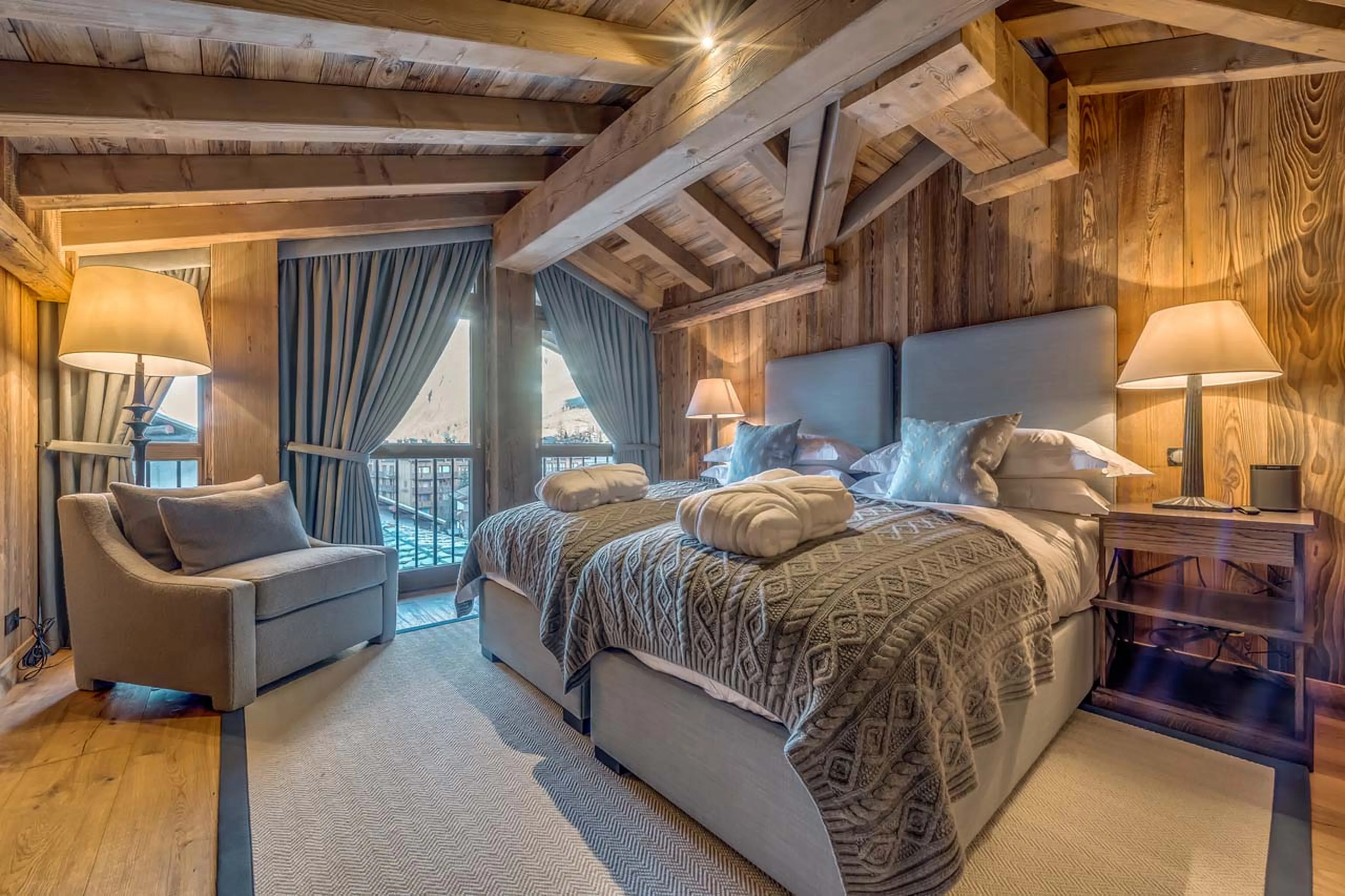 Bedroom two at Etoile Filante in Val d'Isere