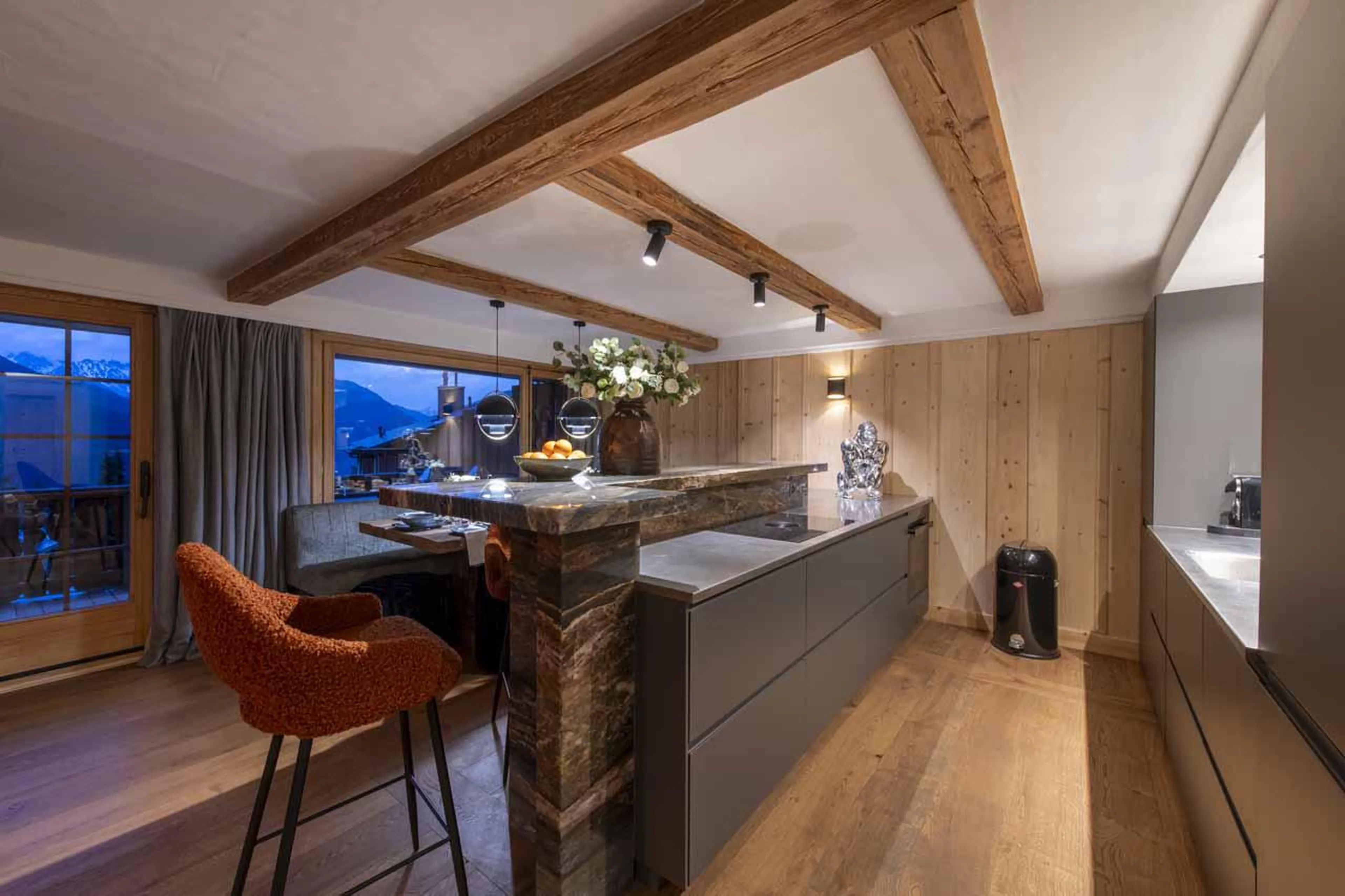 Modern kitchen in Fleur de Lin 204, Verbier