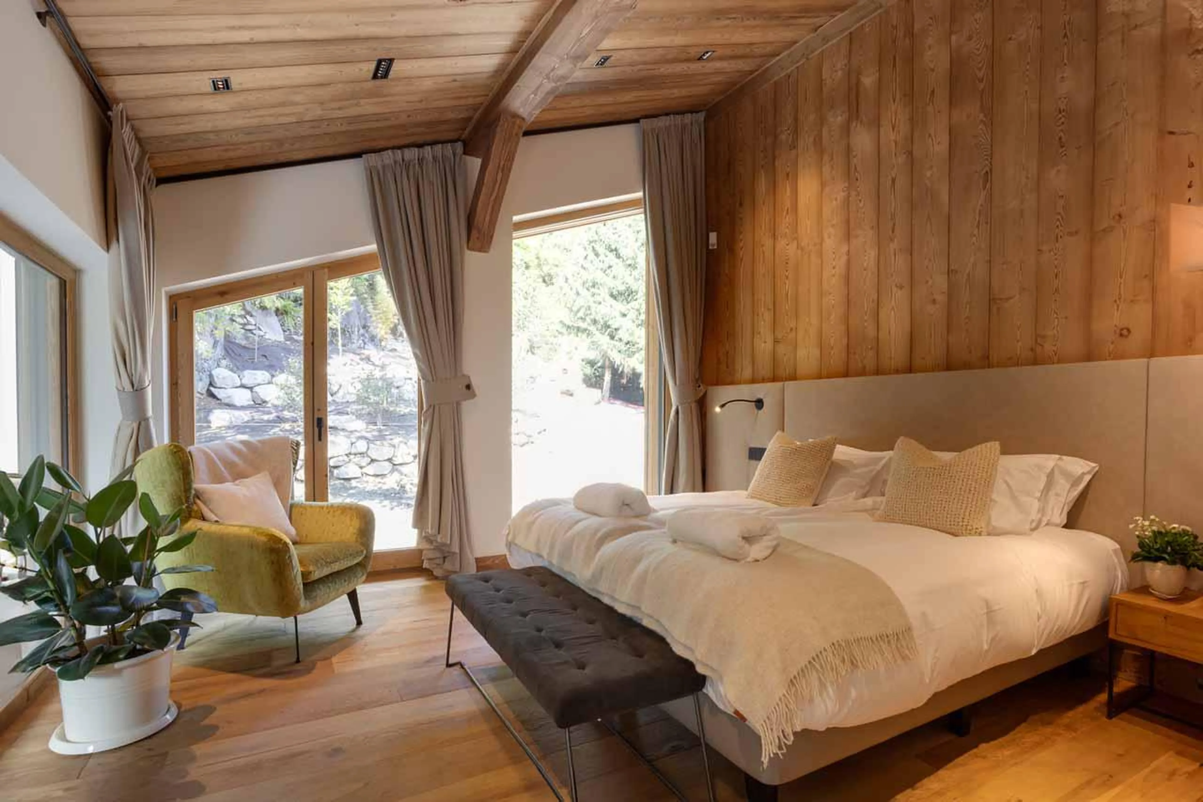 Bedroom two at Granite Mountain Lodge in Chamonix
