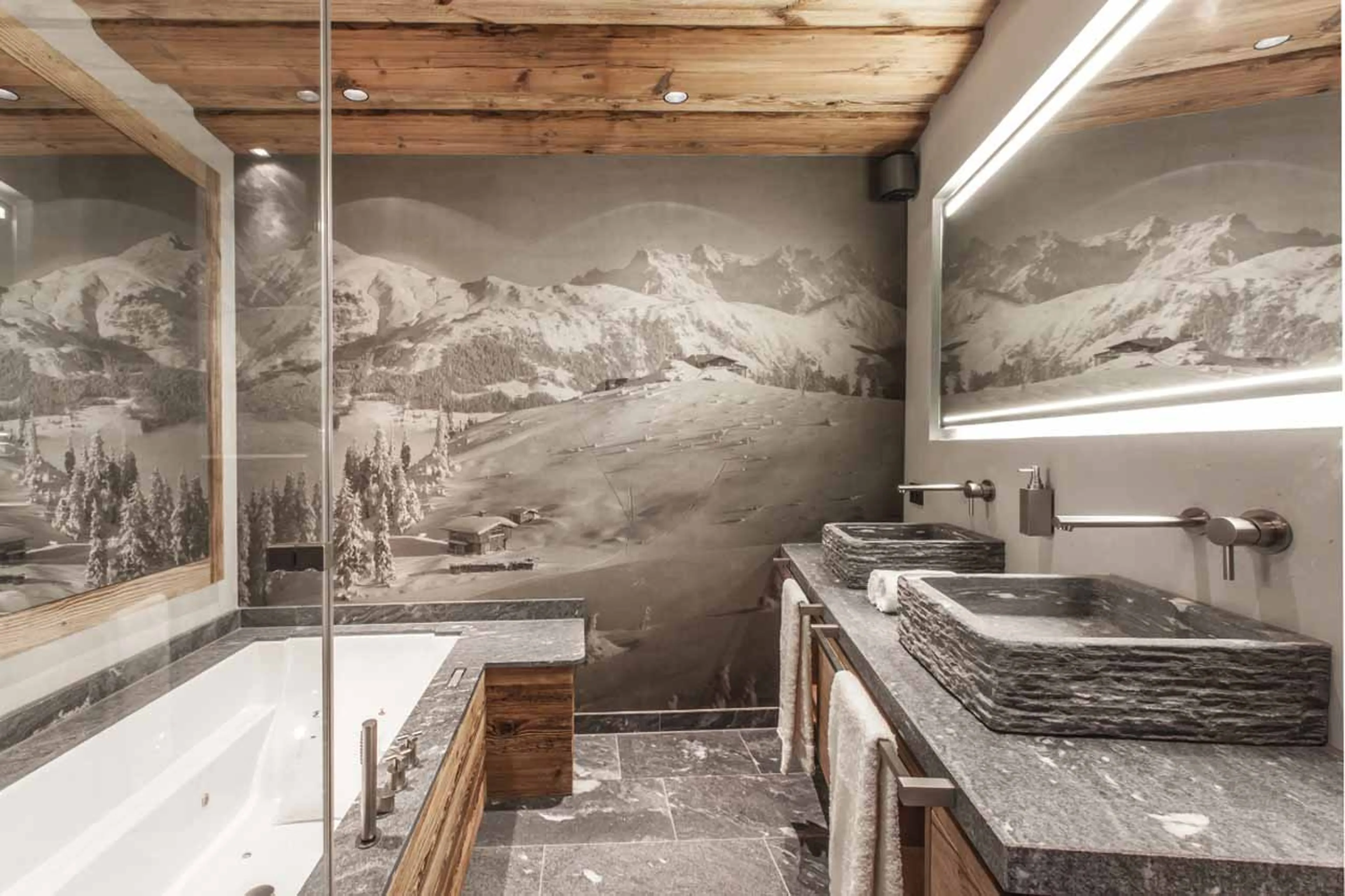 Bathroom four at Hahnenkamm Lodge in Kitzbuhel