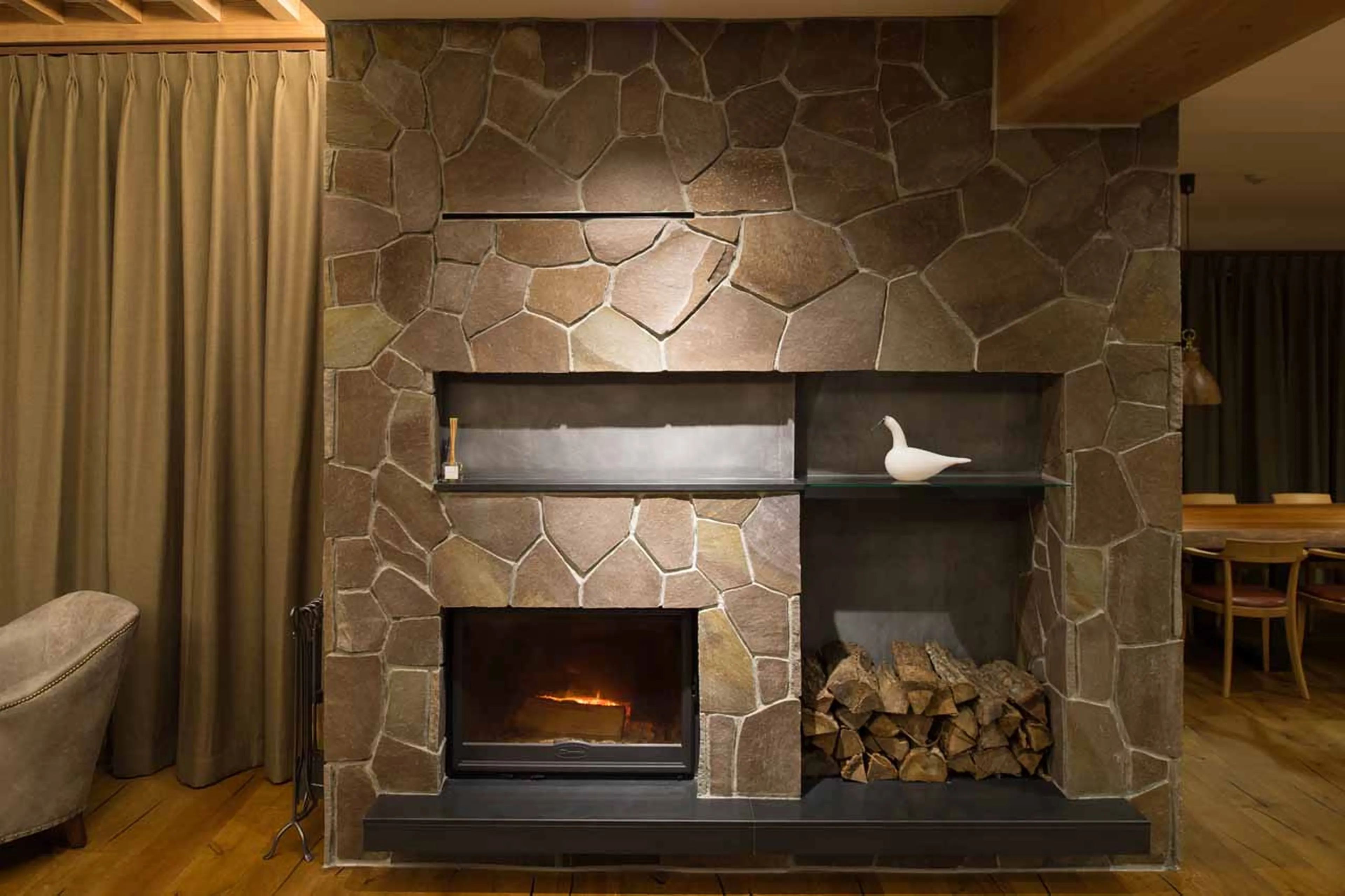 Fireplace at Hakuchozan in Niseko