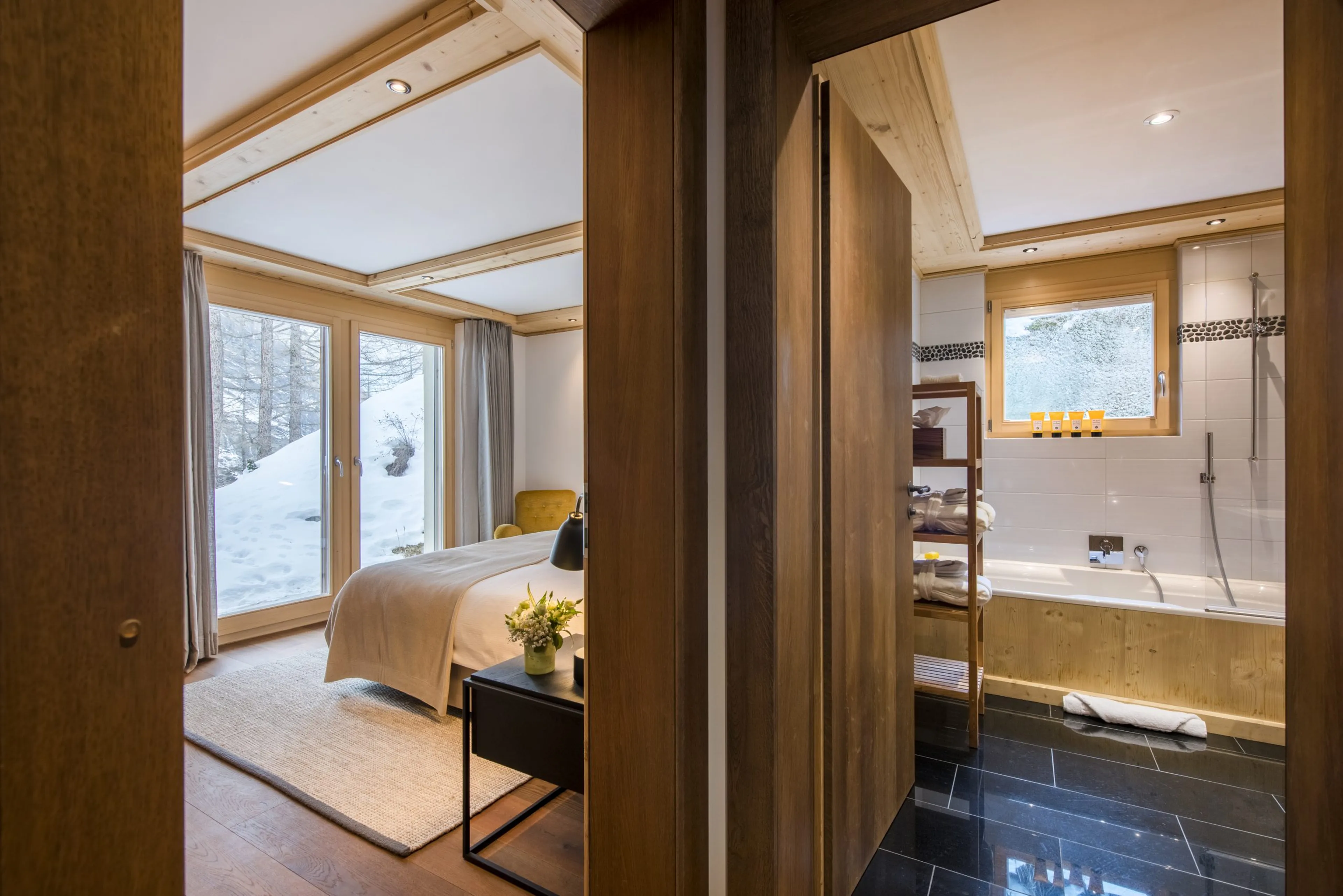 En-suite bathroom at Haus Leytron in Zermatt