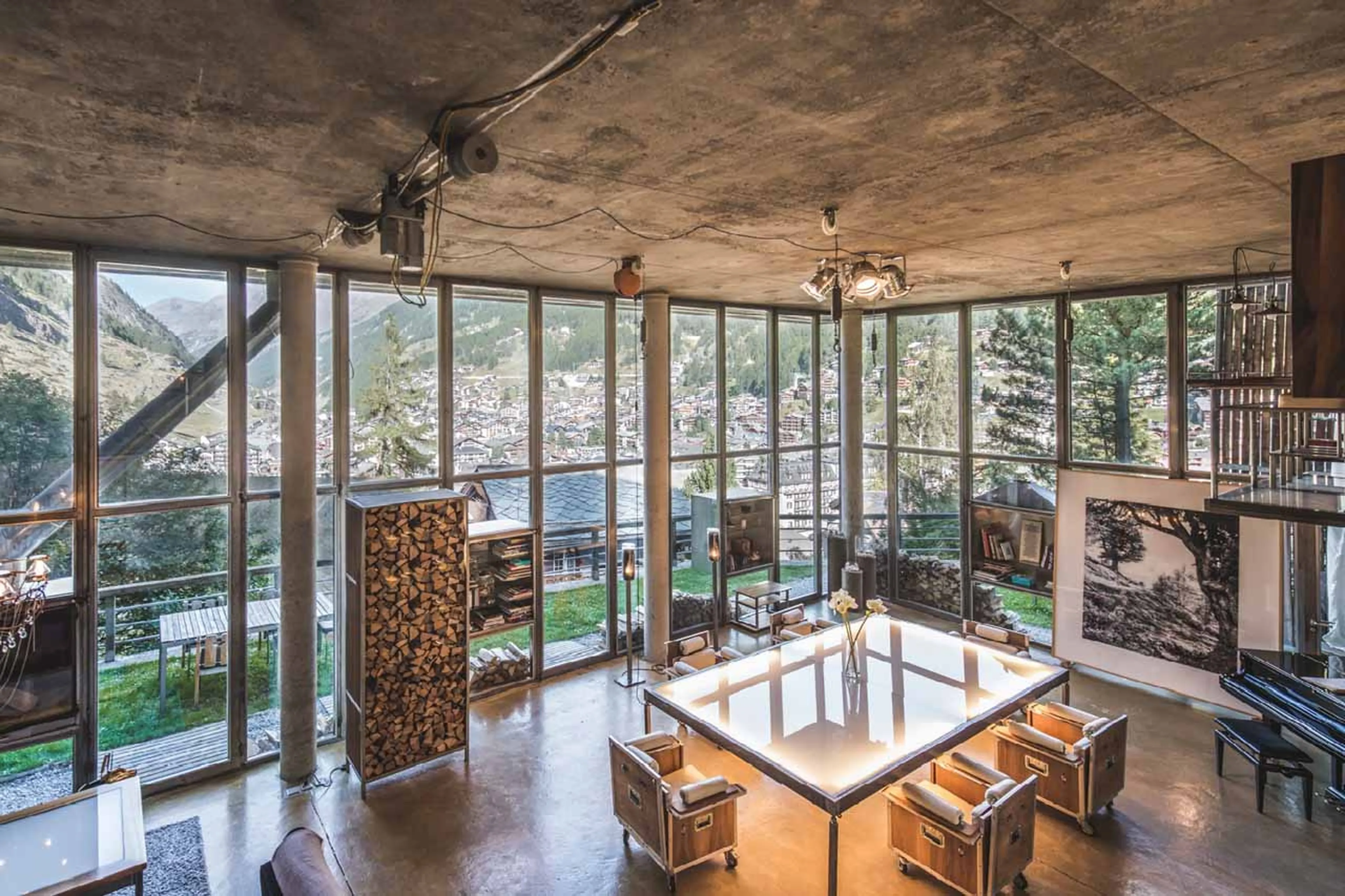 Open plan living area with view in Zermatt