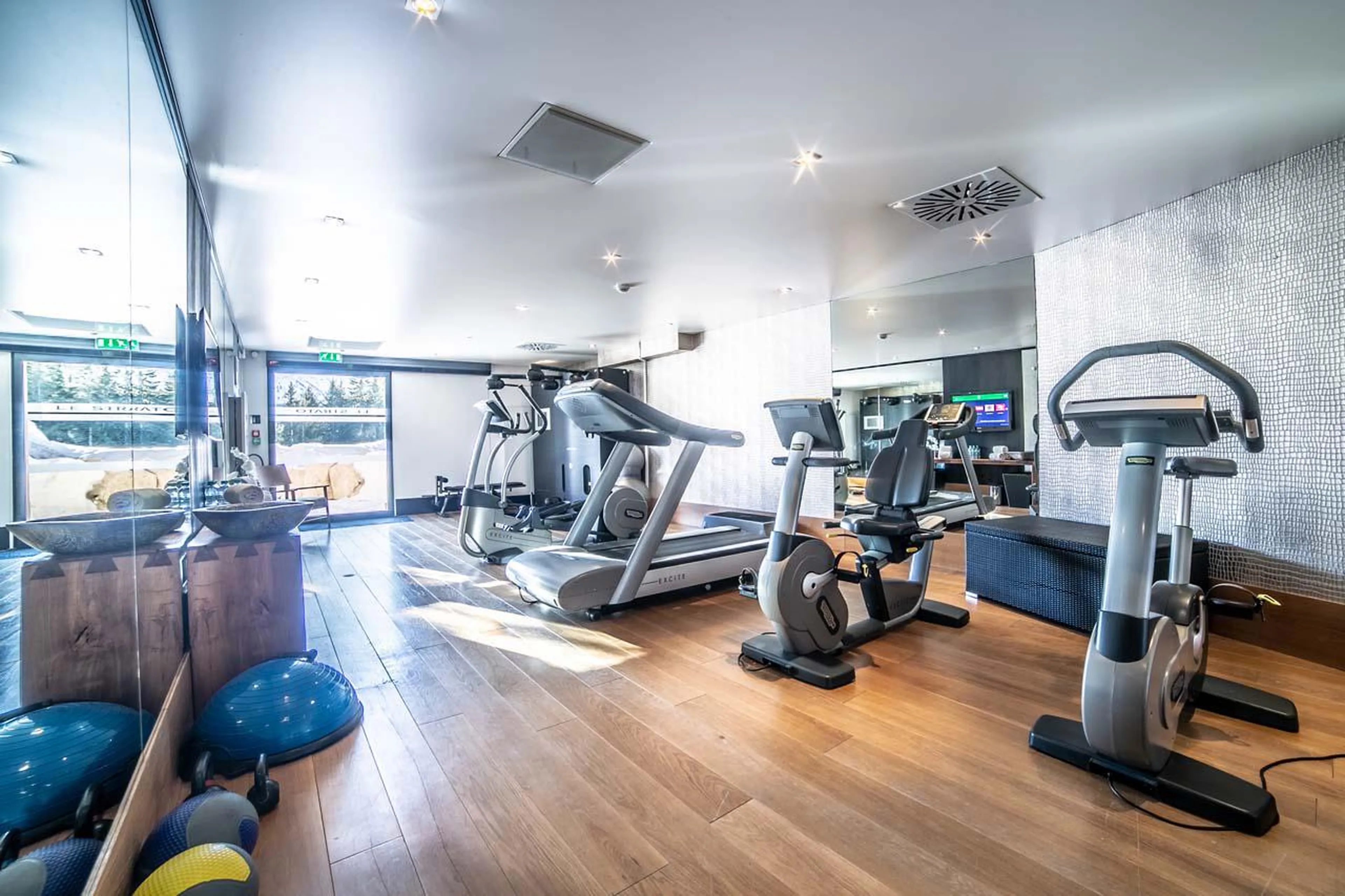 State of the art gym at Apartment Signal in Courchevel 1850