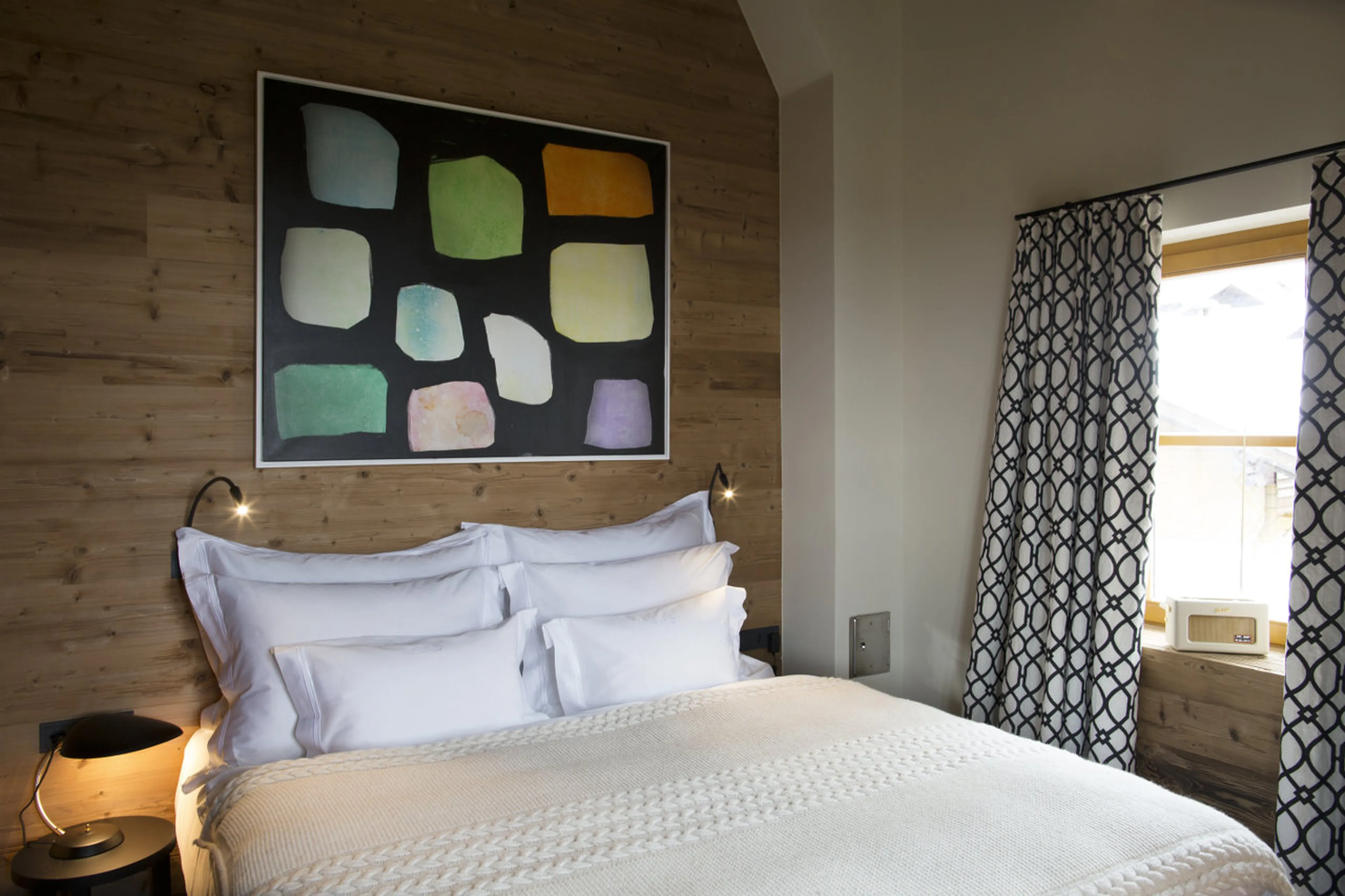 Double/twin en-suite bedroom in House Hannes Schneider in Stuben, near Zürs