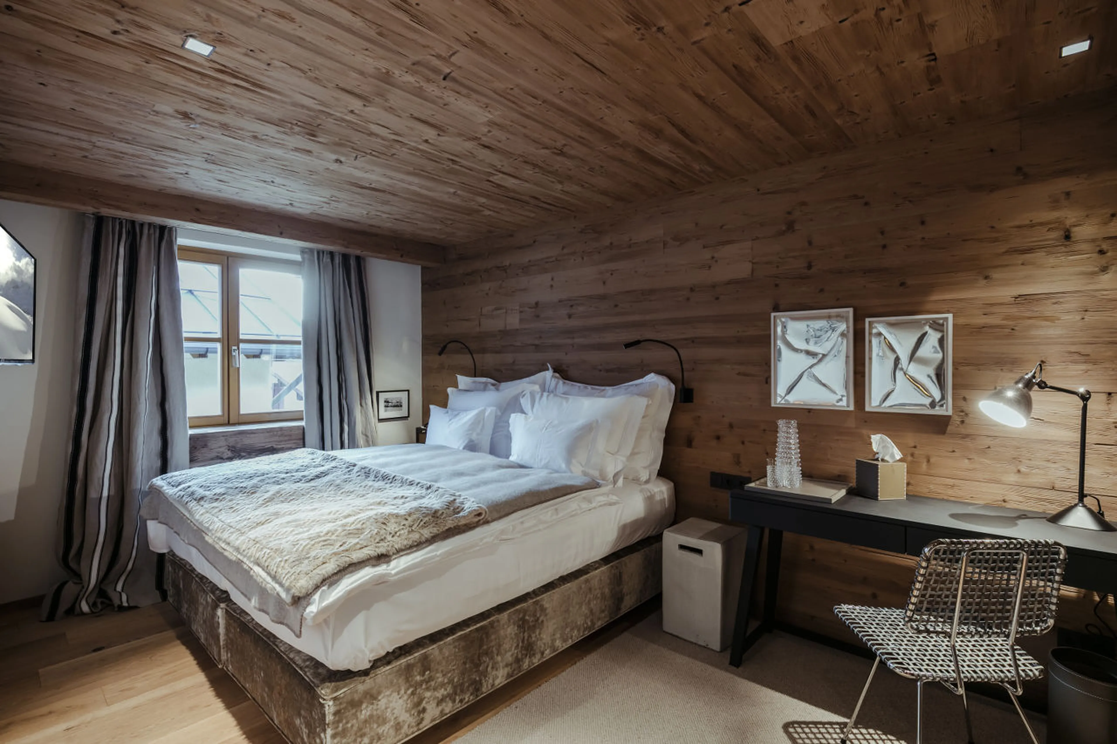 En-suite double/twin bedroom in House Hannes Schneider in Stuben, near Zürs