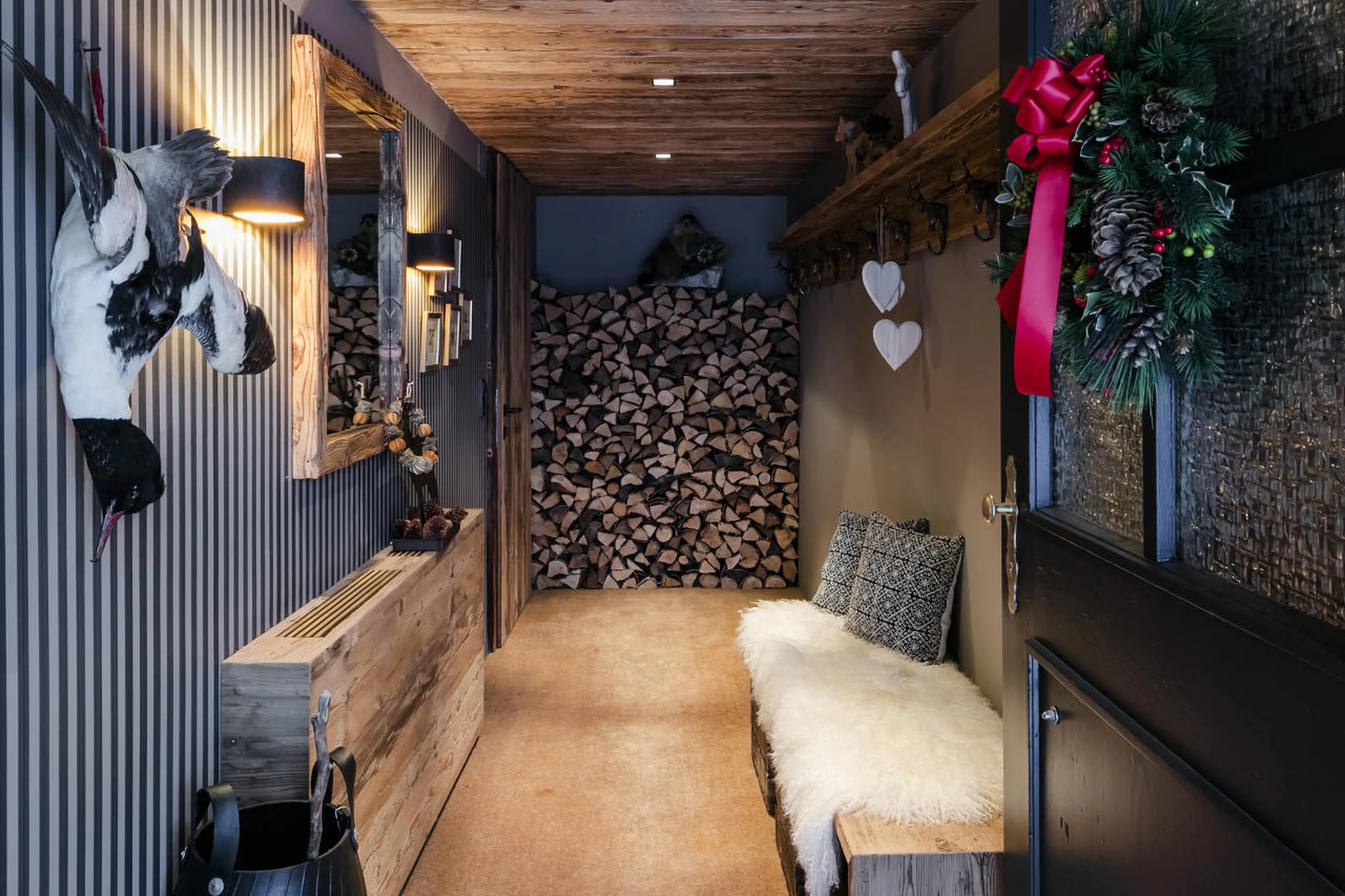 Entrance hall in House Hannes Schneider in Stuben, near Zürs