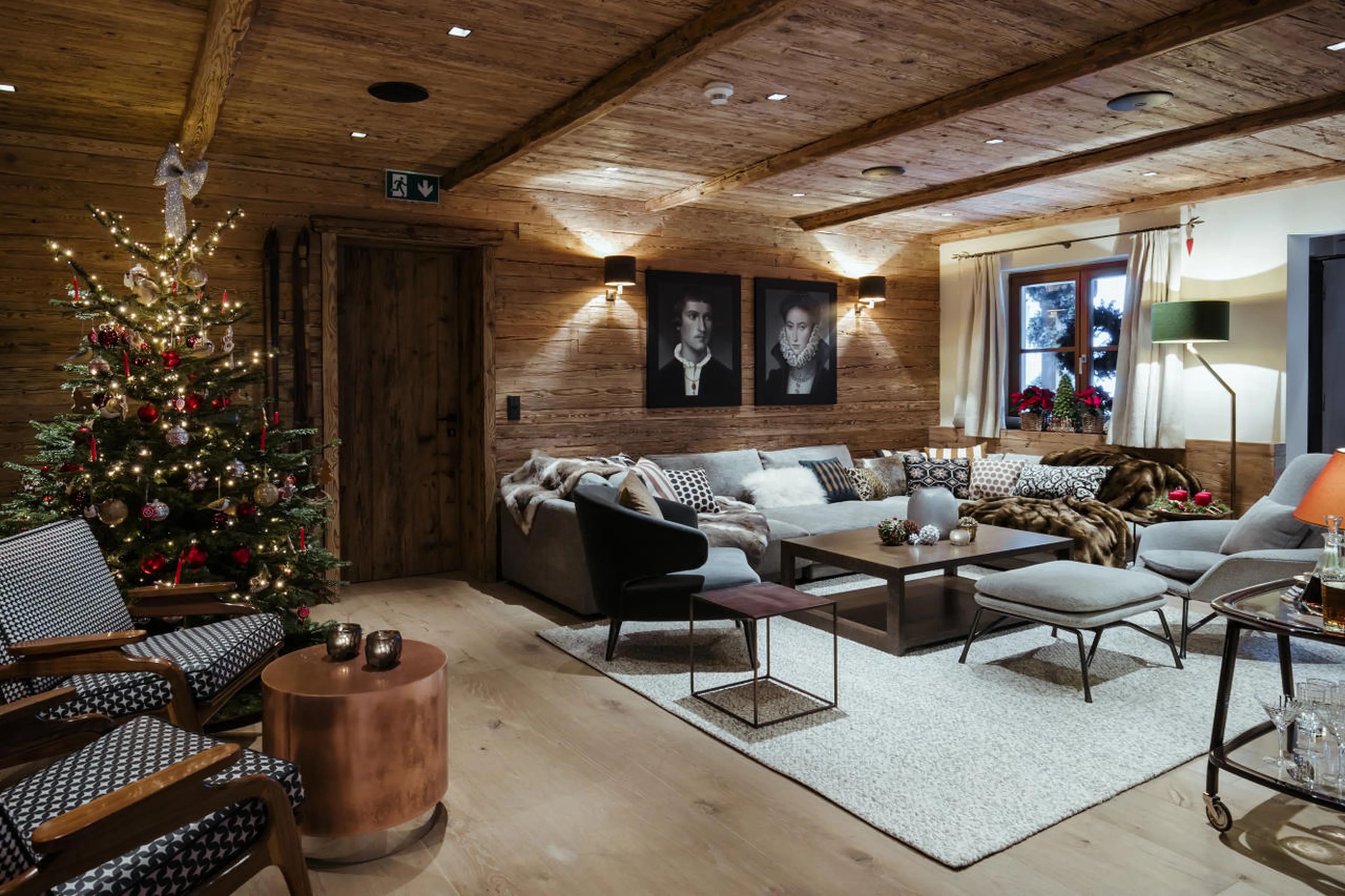 Lounge with reading area in House Hannes Schneider in Stuben, near Zürs
