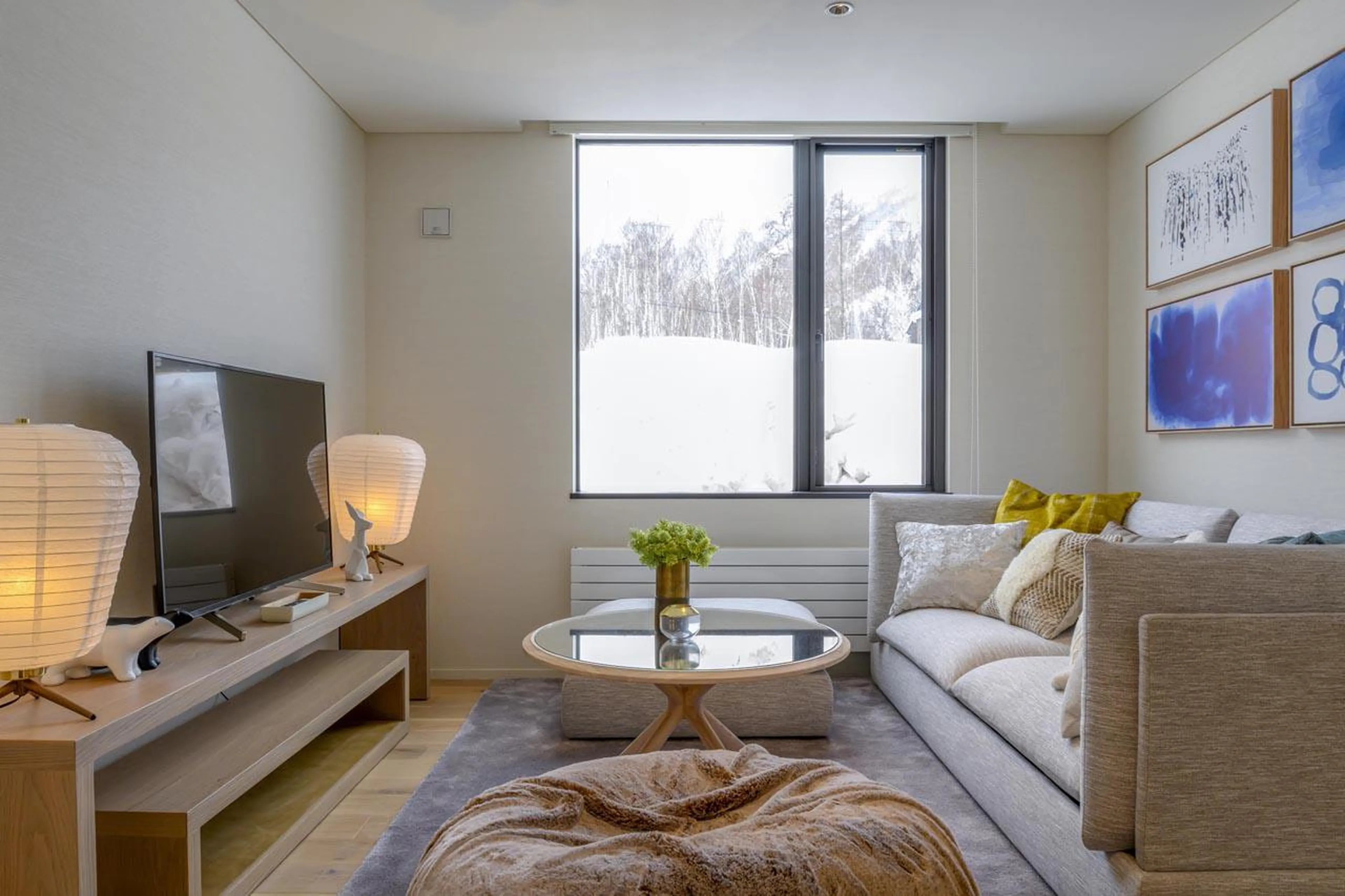 TV corner at Koa Villa in Niseko
