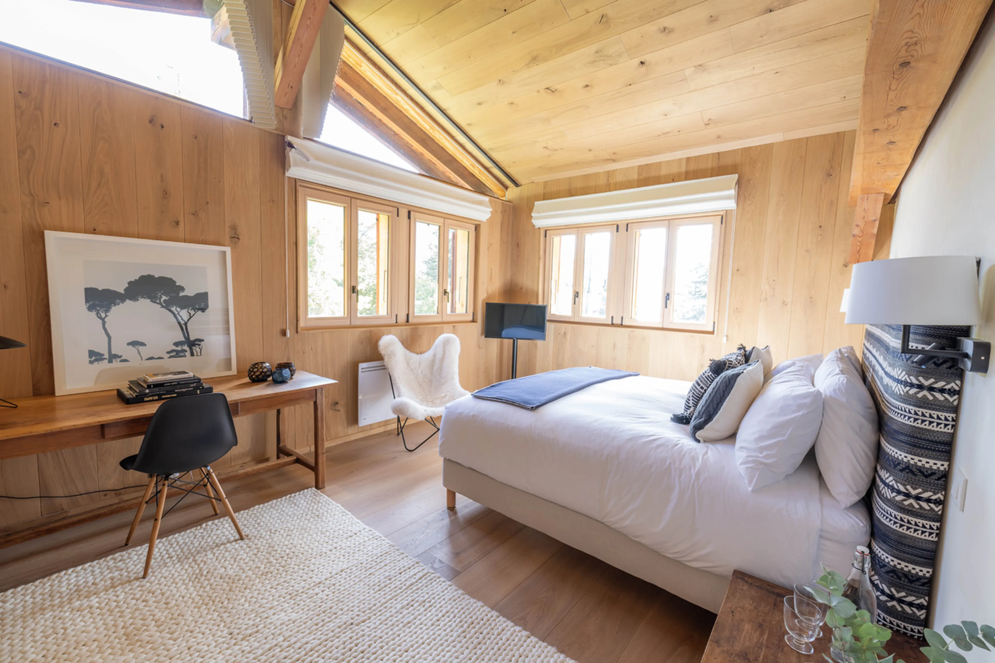 Double bedroom in La Bergerie, Chamonix