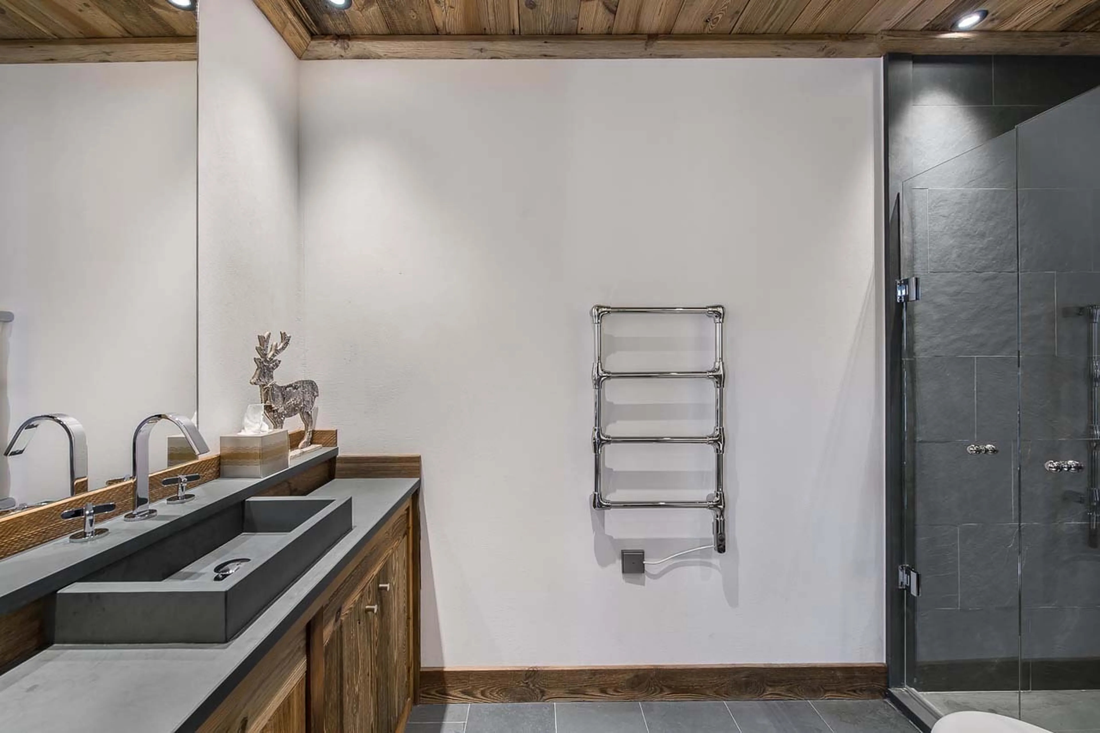 Bathroom three shower at La Canadienne 2 in Val d'Isere