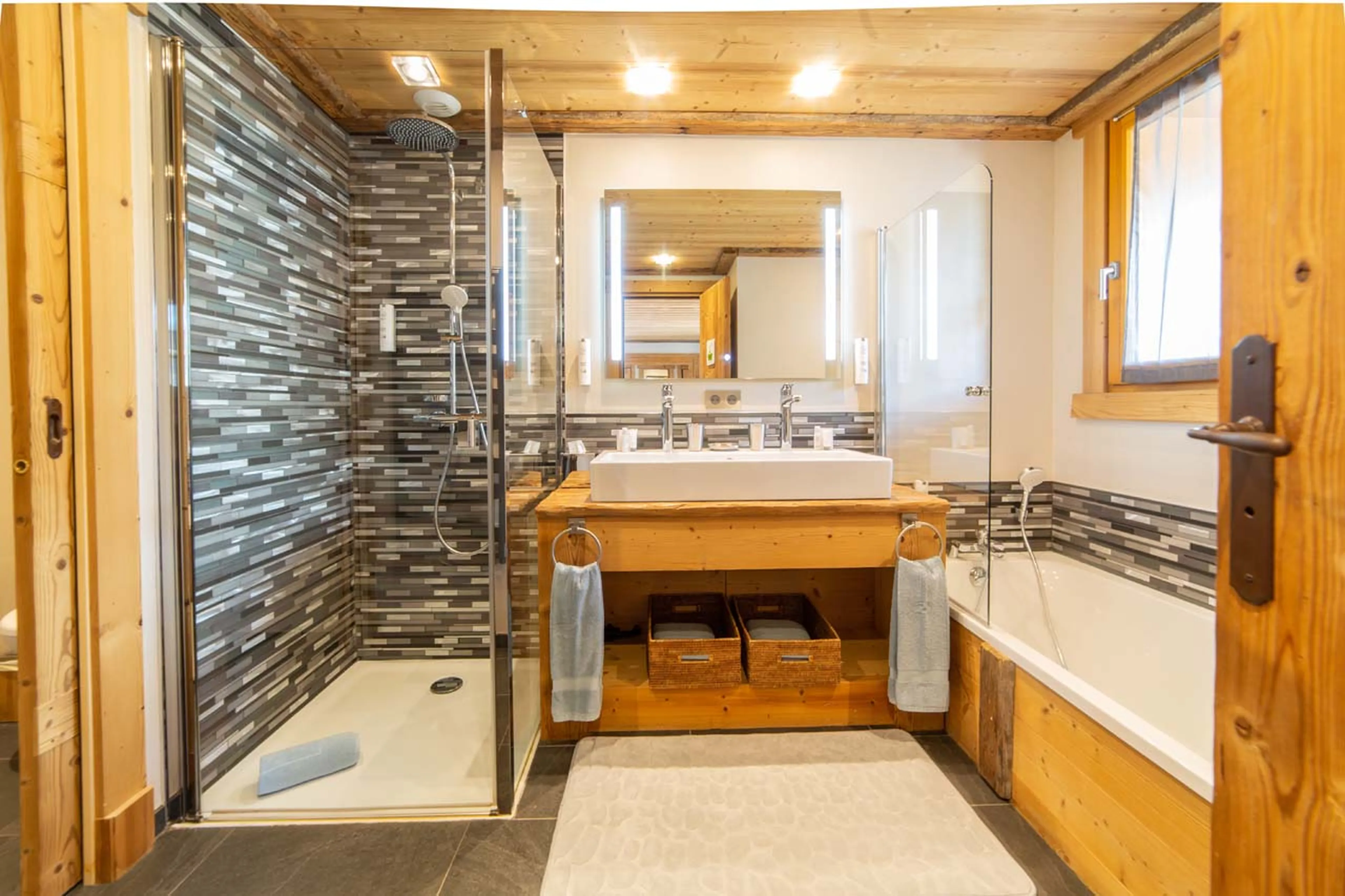 Bathroom three at La Ferme de Mon Grand Pere in Meribel