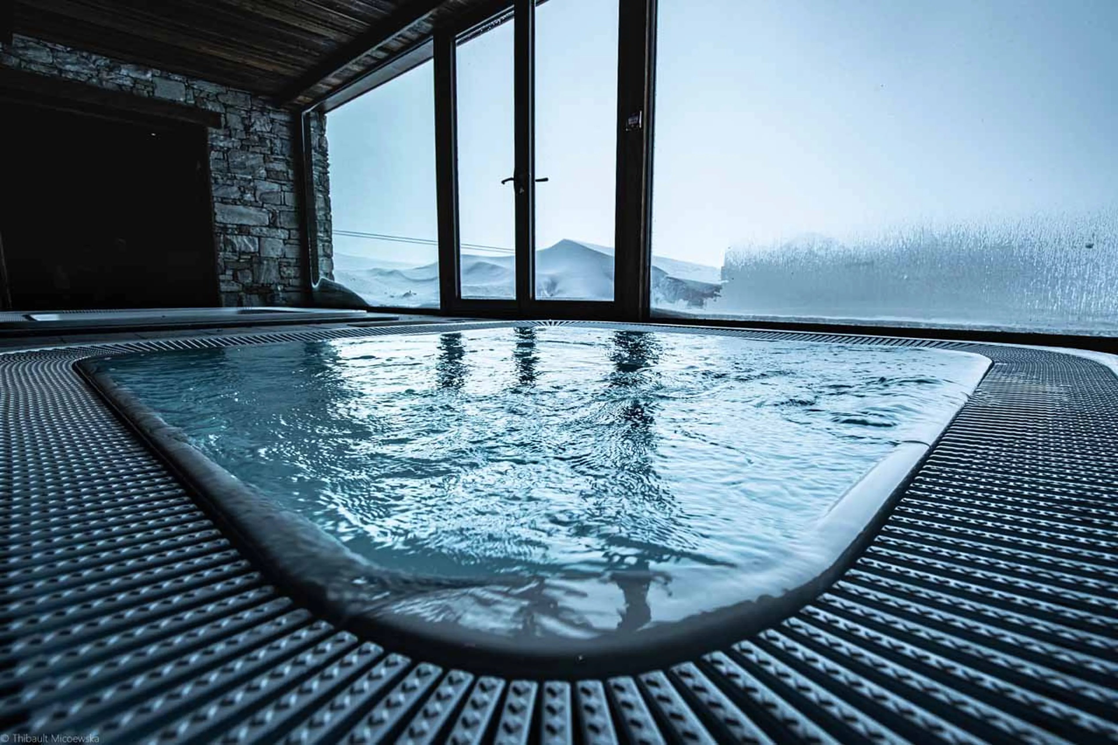 Jacuzzi at Apartment Charvet in Val d'Isere