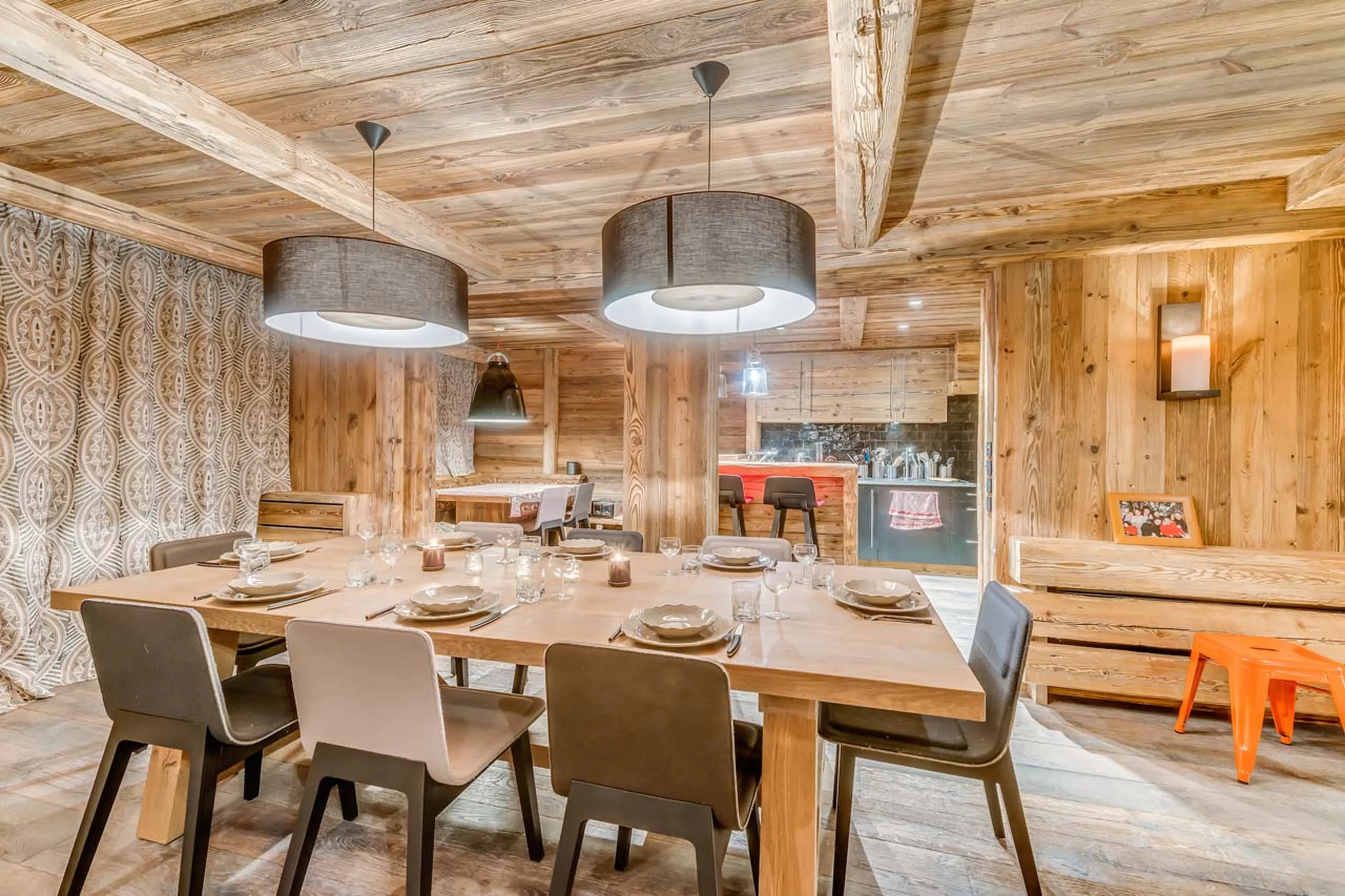 Dining room at Apartment Les Sorbiers in Val d'Isere