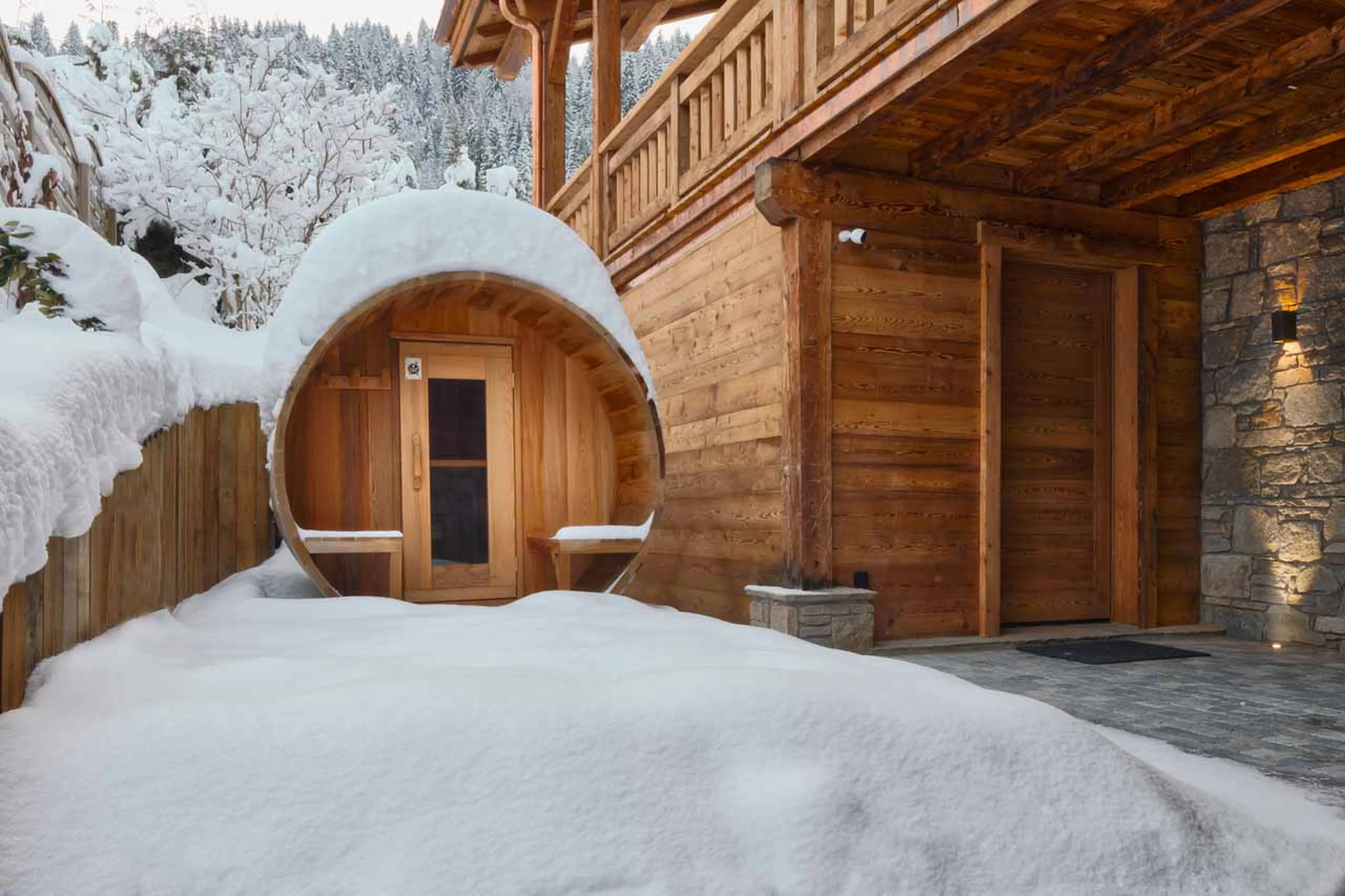 Barrel sauna at Lodge de Nants in Morzine