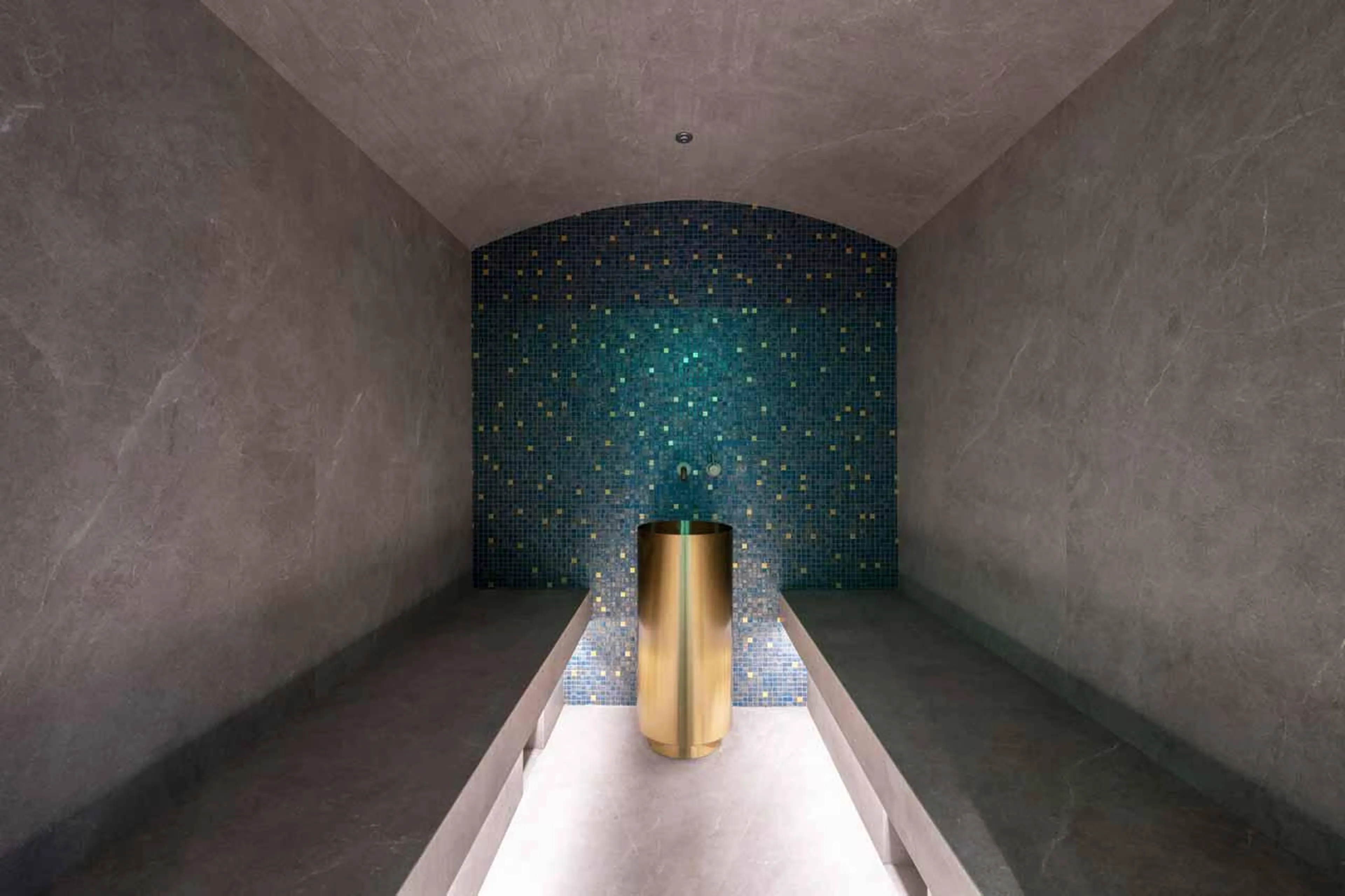 Hammam in Lord of Snow, Courchevel 1850