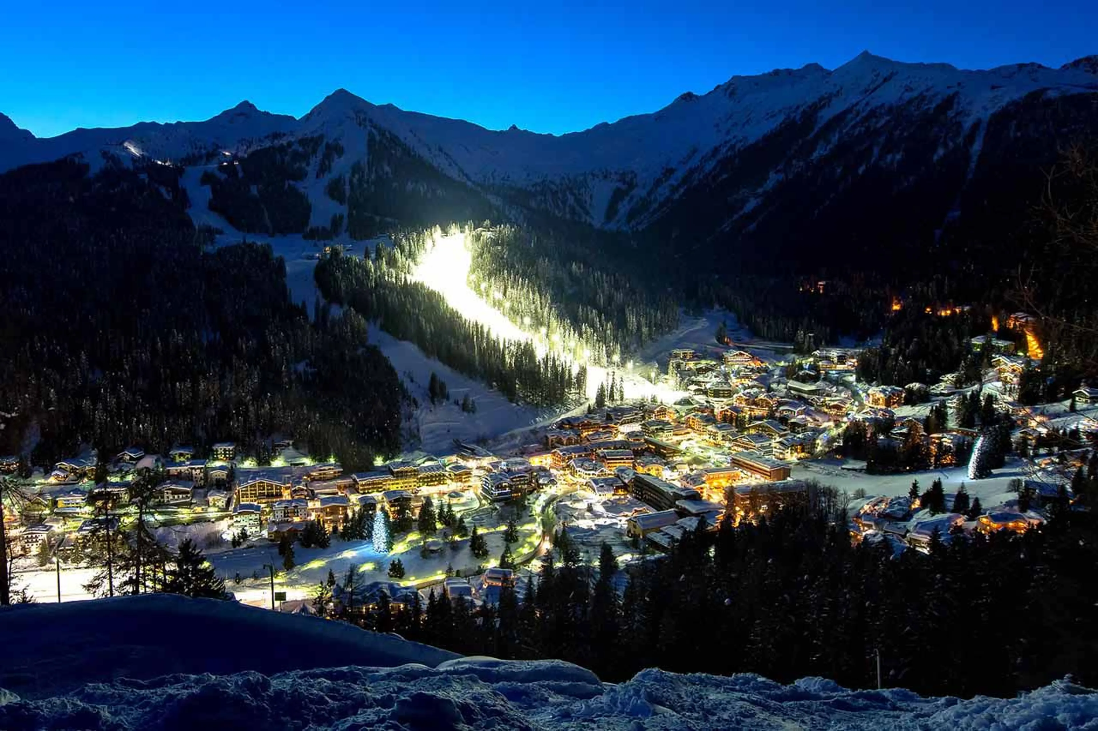 Madonna di Campiglio at night