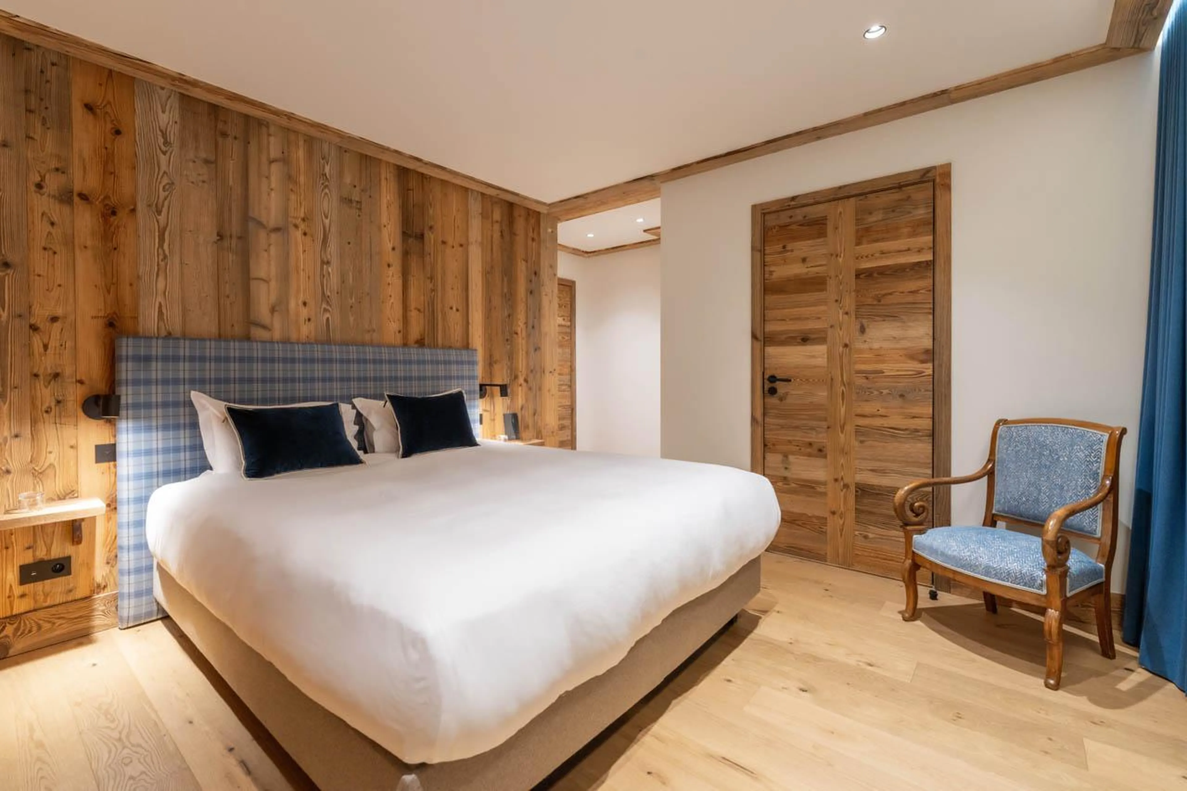 Cosy and modern bedroom at Apartment Manej 4 in Courchevel 1850